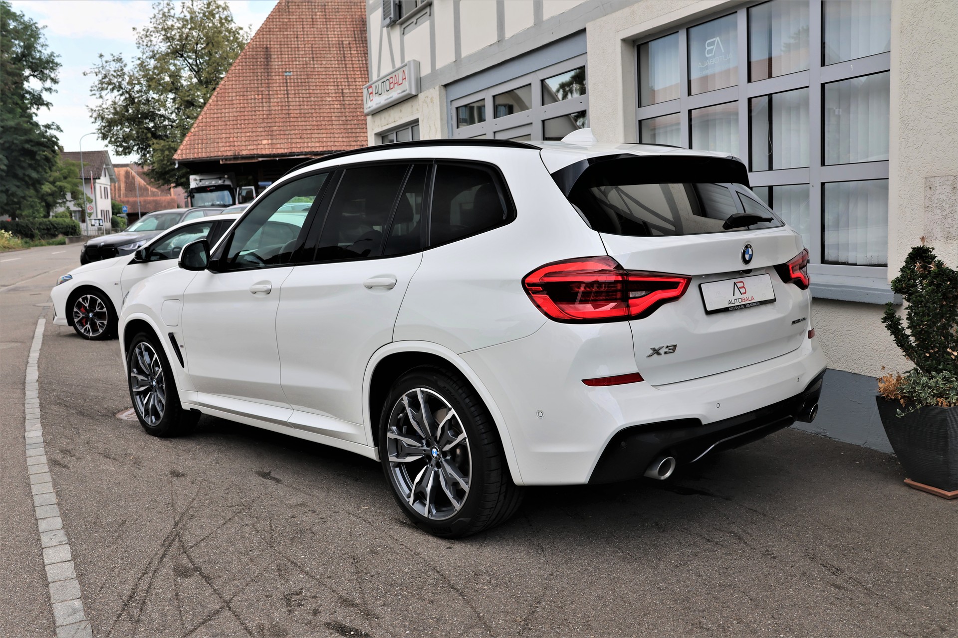 BMW X3 xDrive 30e M Sport (CH)-image-6