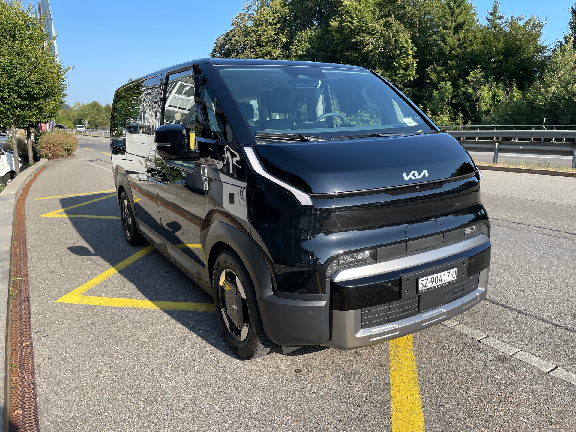 KIA PV5 71.2 kWh Elite mit Wärmepumpe, VOLLAUSSTATTUNG-showroom-element-2