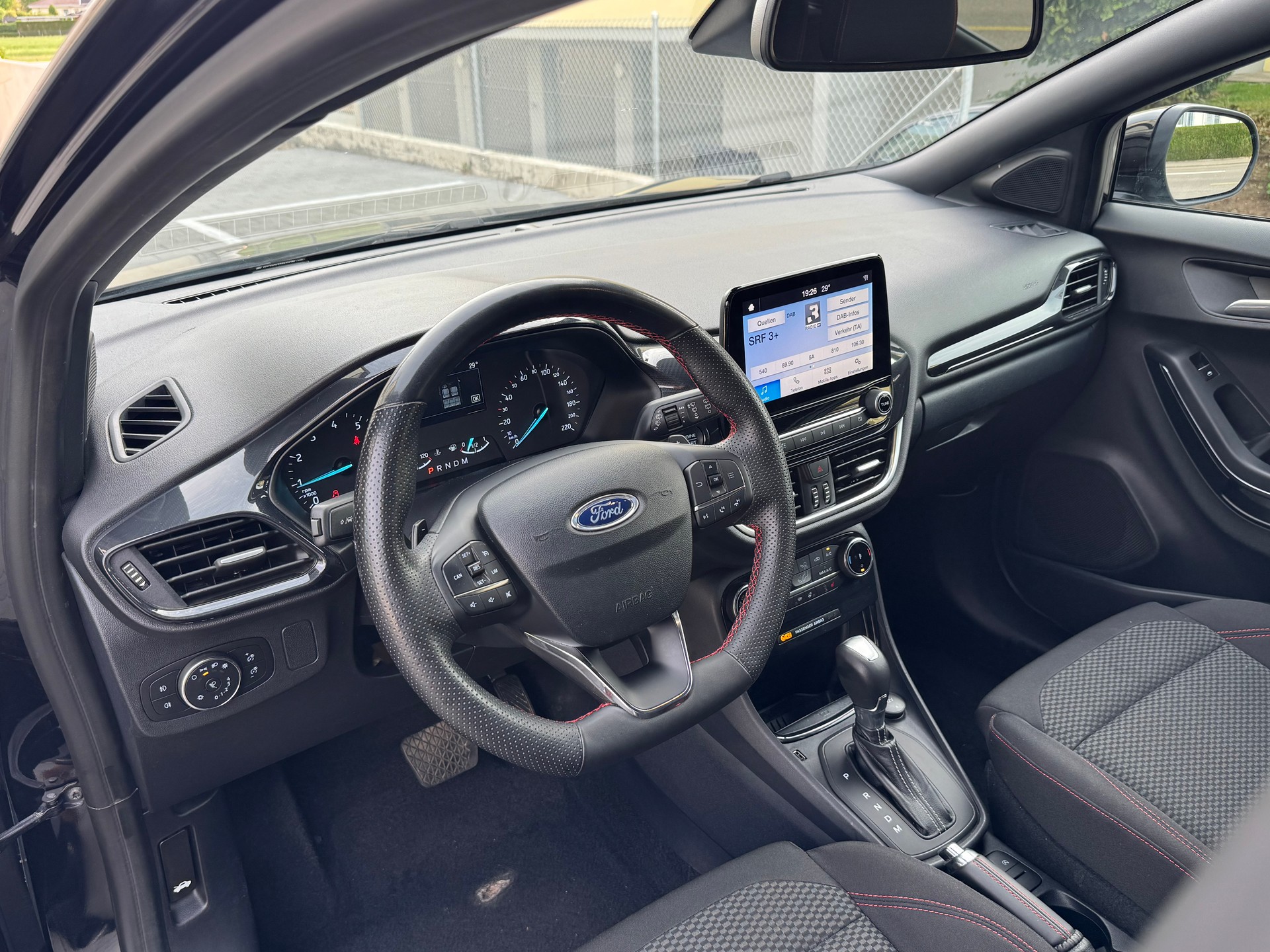 FORD Puma 1.0 EcoBoost ST-Line Design Automat-image-8