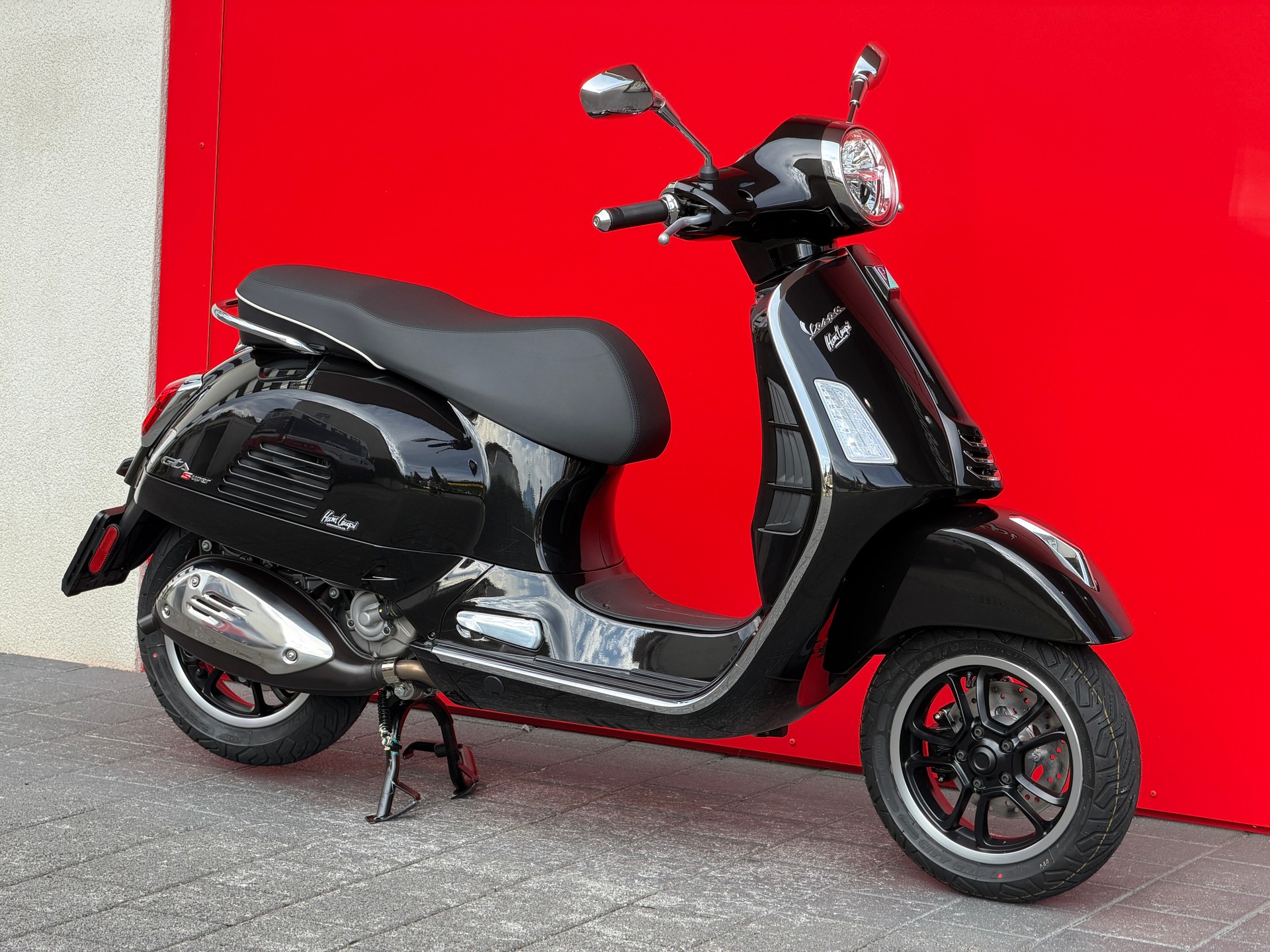 PIAGGIO Vespa GTS 125 Super RST Euro 5+ MY26-image-10