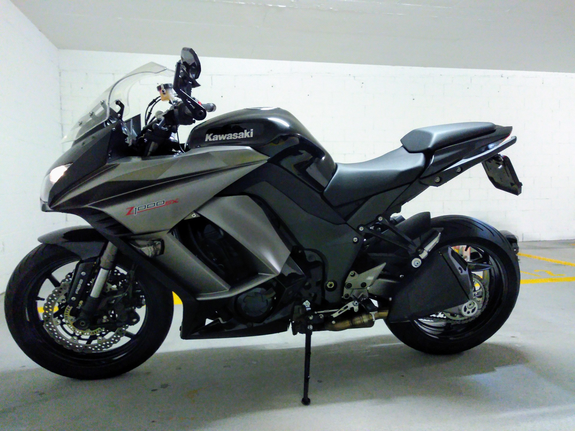 KAWASAKI Z 1000 SX ABS-image-5