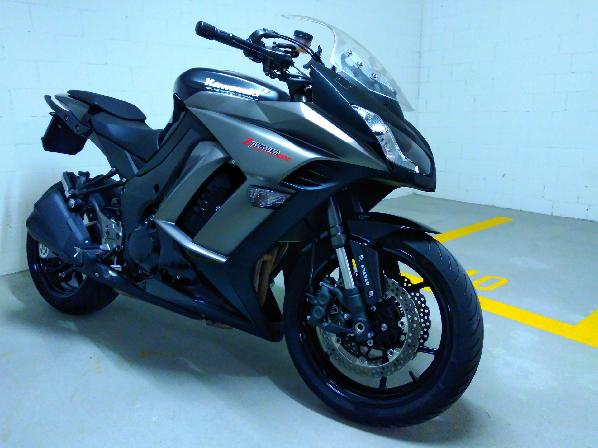 KAWASAKI Z 1000 SX ABS-image-6