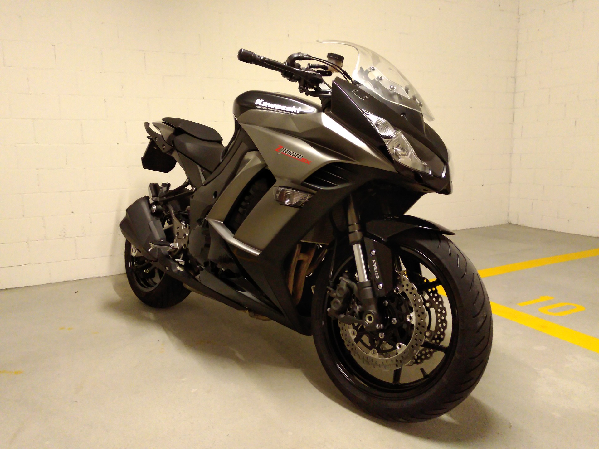 KAWASAKI Z 1000 SX ABS-image-2