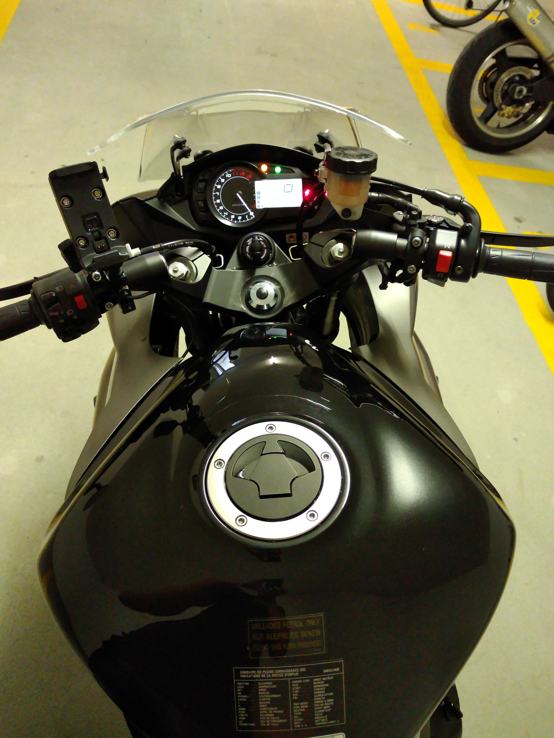 KAWASAKI Z 1000 SX ABS-image-4