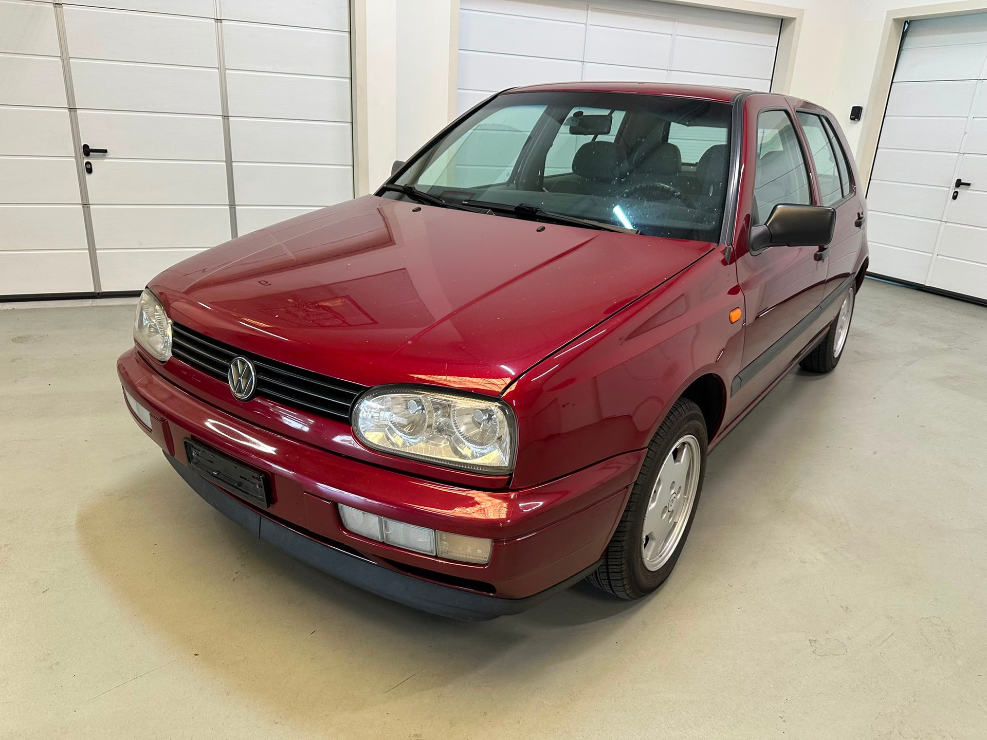 VW Golf 1600 Swiss Line ABS / FRISCH AB MFK-image-1