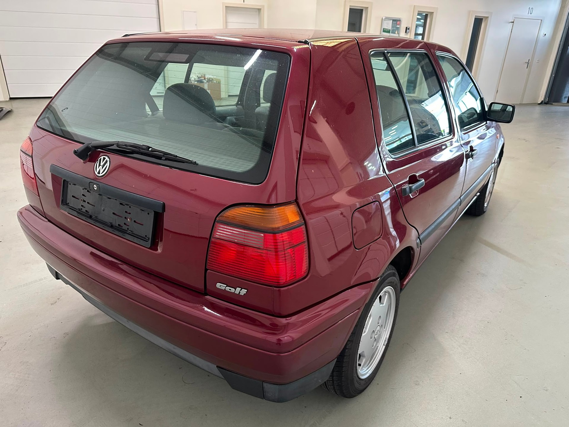 VW Golf 1600 Swiss Line ABS / FRISCH AB MFK-image-6