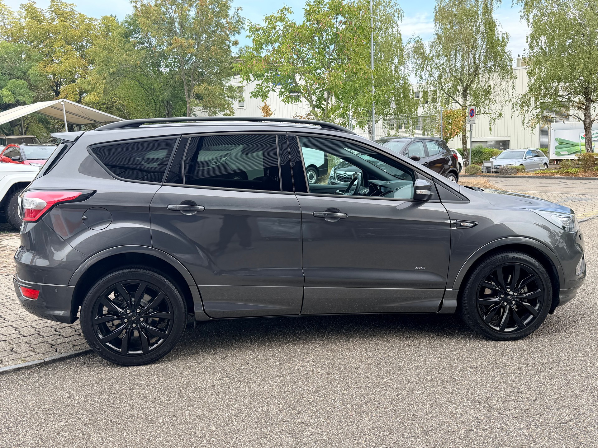 FORD Kuga 2.0 SCTi ST Line High 4WD Automatic-showroom-element-1