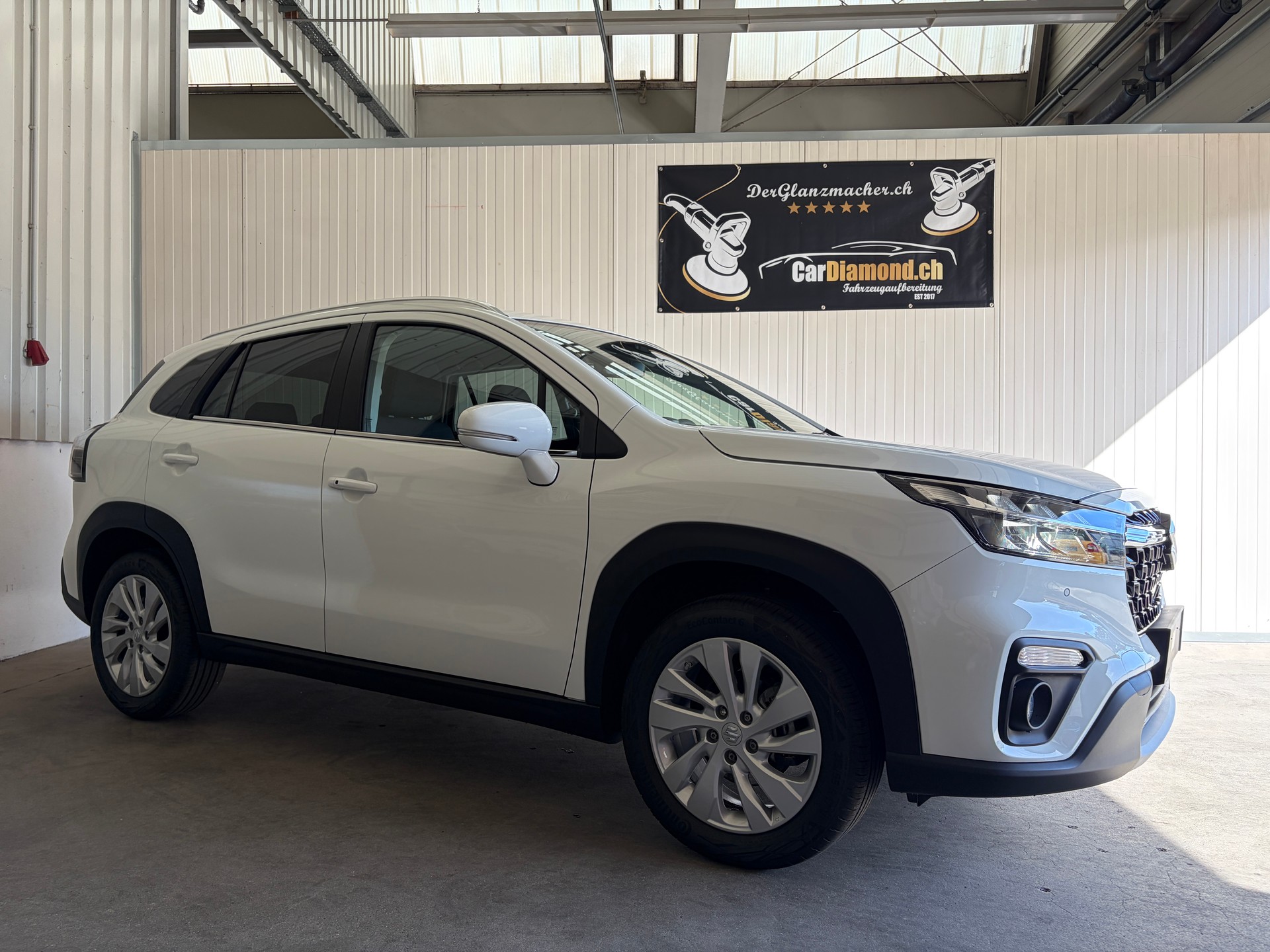 SUZUKI S-Cross 1.4 16V MHD 4WD Automatic NAVI KAMERA LED 17" LM-RÄDER-showroom-element-1