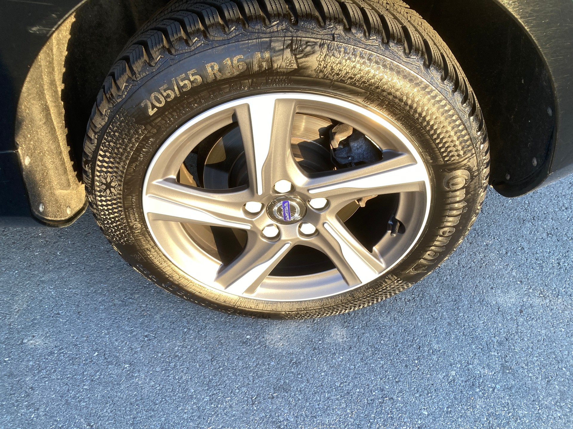 VOLVO V40 D2-image-6