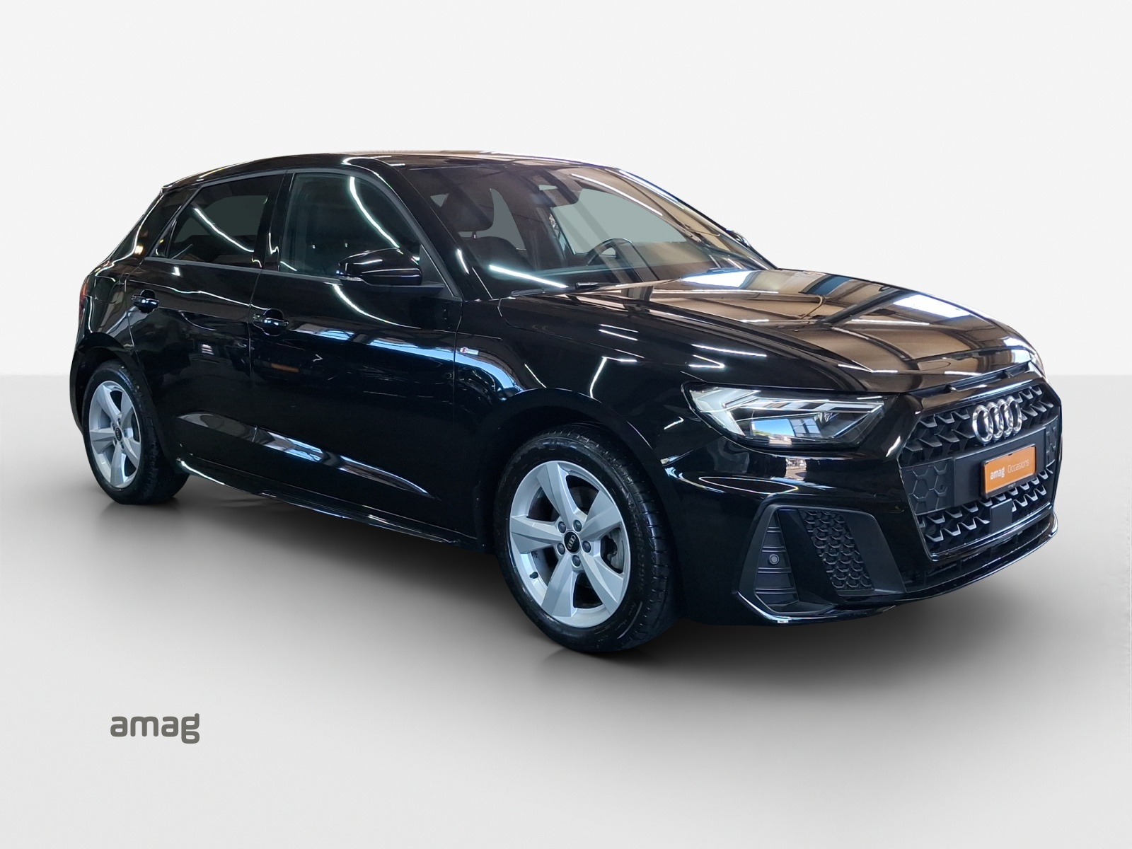 AUDI A1 Sportback 30 TFSI S Line Attraction S-tronic-image-5