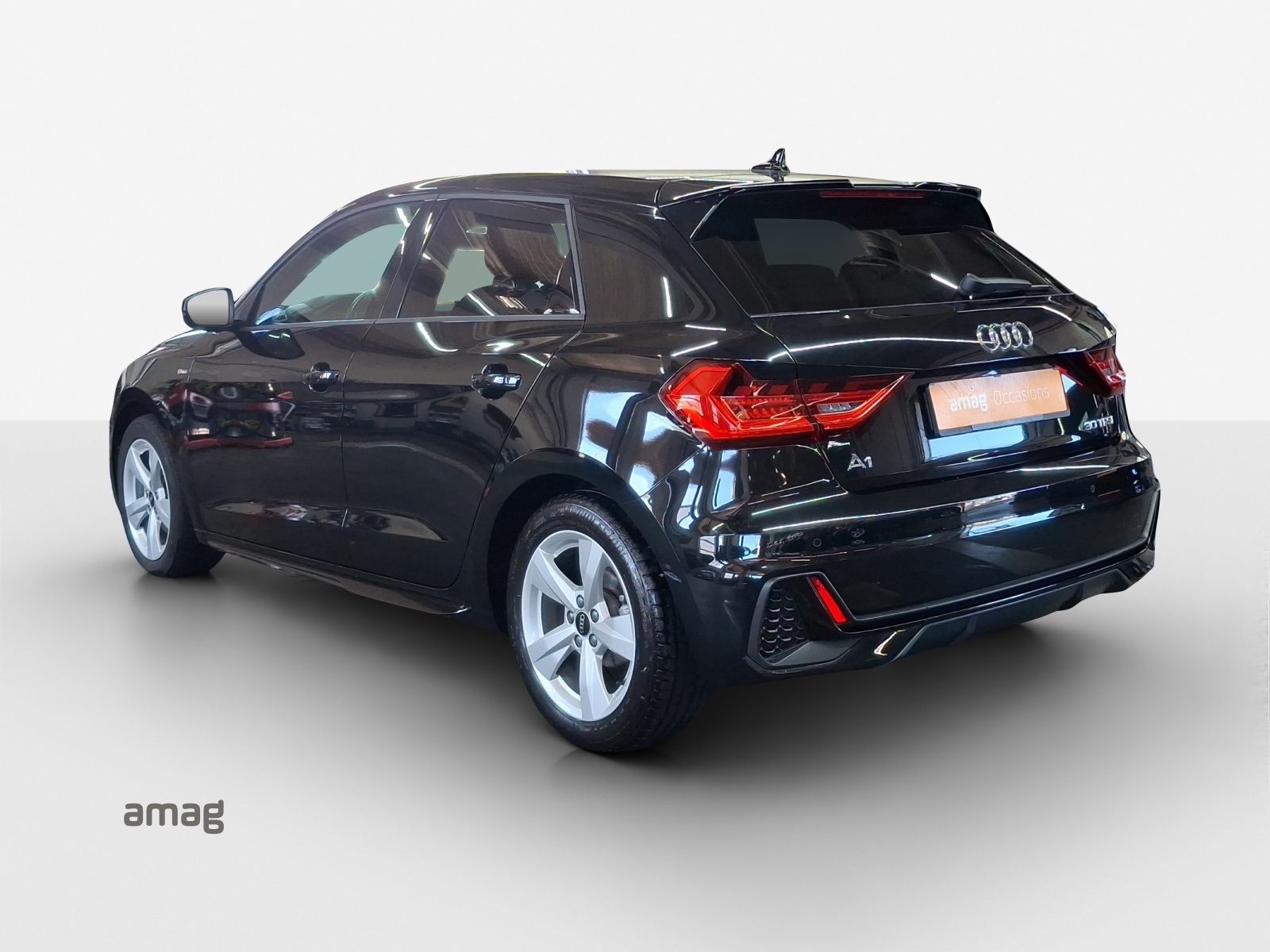 AUDI A1 Sportback 30 TFSI S Line Attraction S-tronic-showroom-element-2