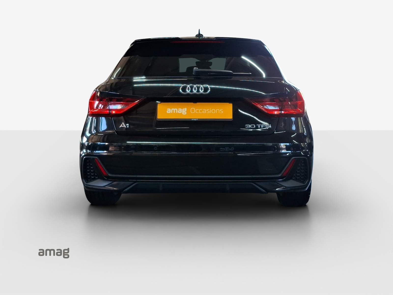 AUDI A1 Sportback 30 TFSI S Line Attraction S-tronic-showroom-element-3