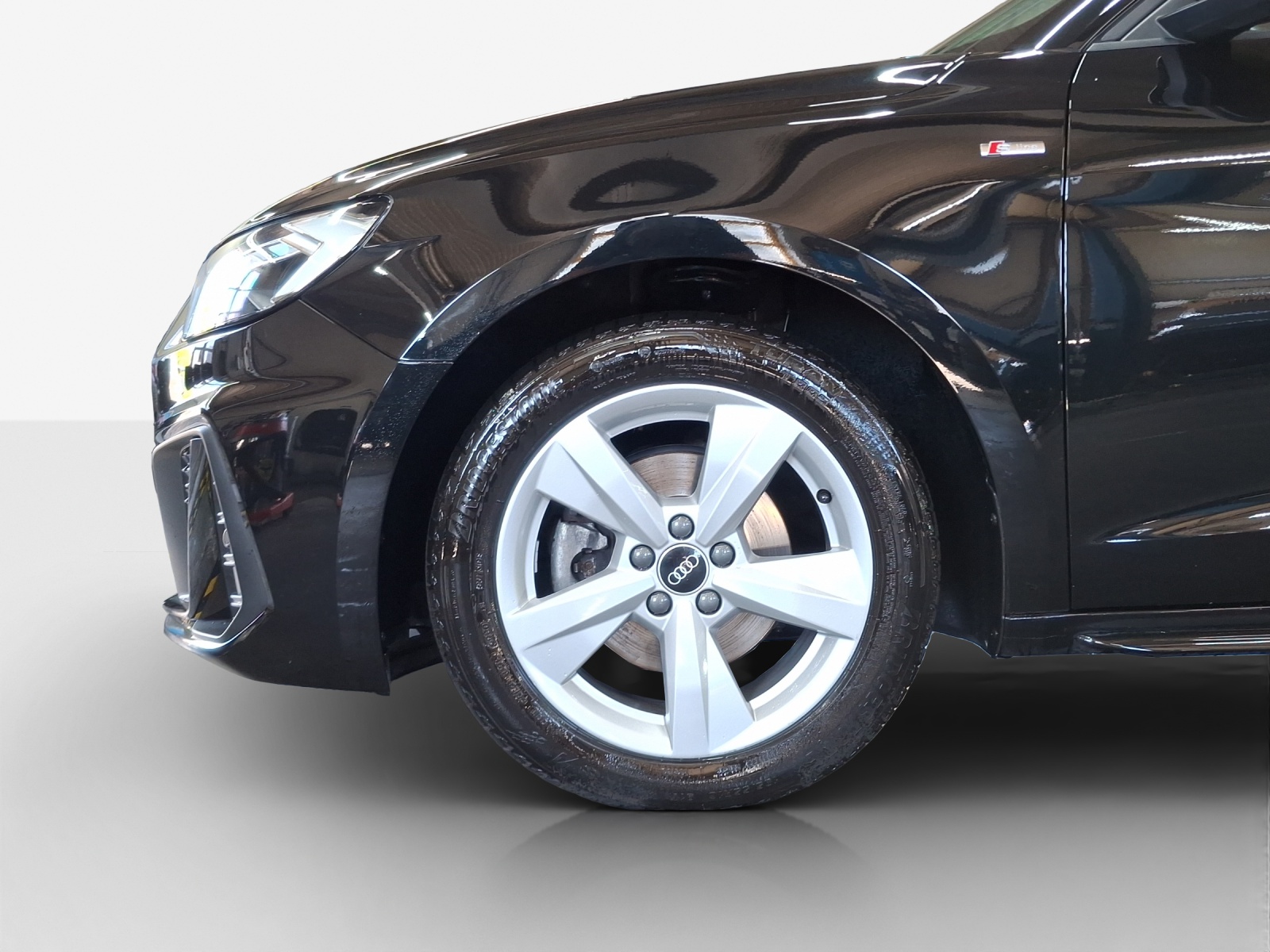 AUDI A1 Sportback 30 TFSI S Line Attraction S-tronic-image-14