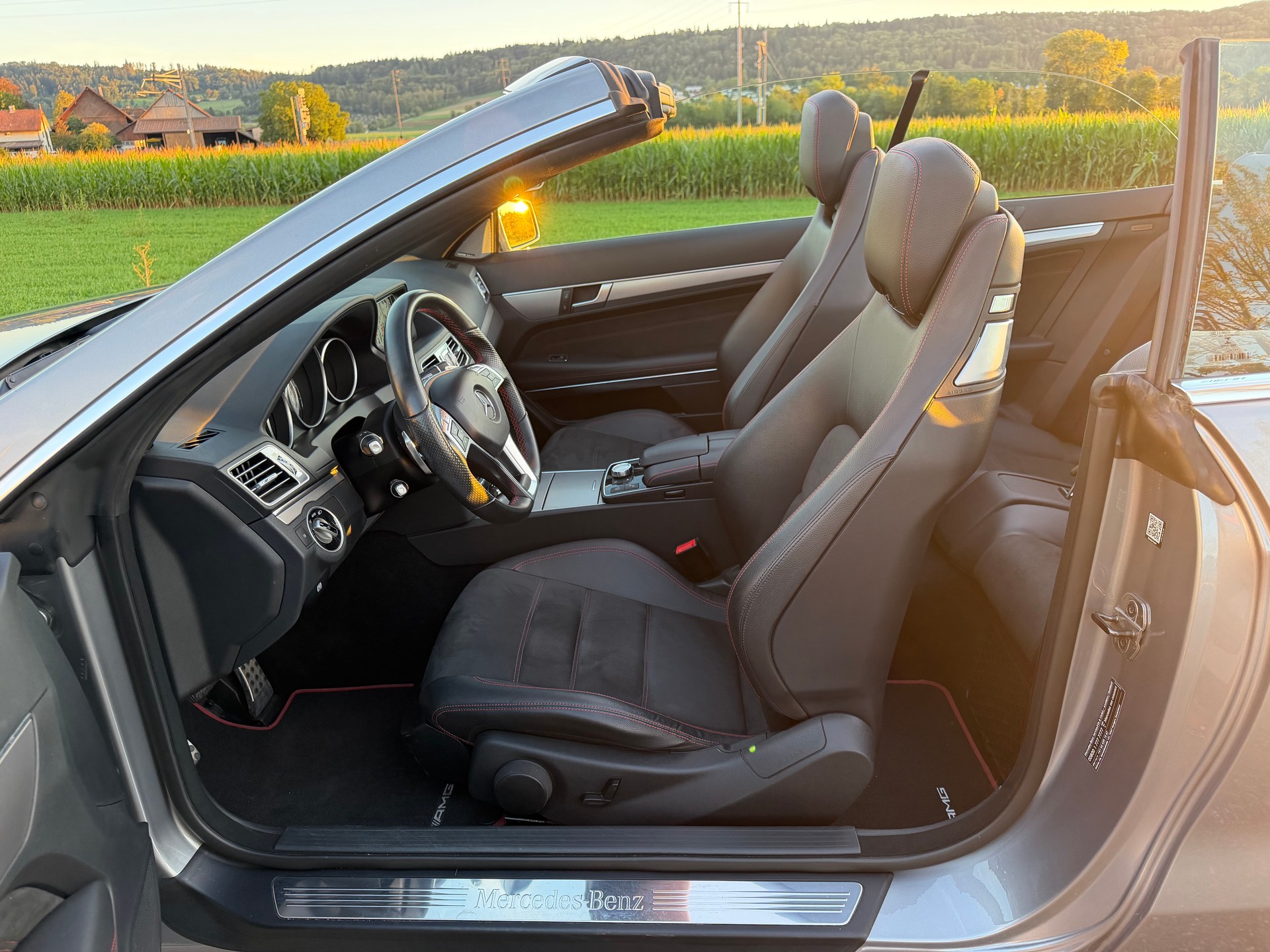 MERCEDES-BENZ E 400 7G-Tronic*** AMG LINE***360°-Kamera-image-29