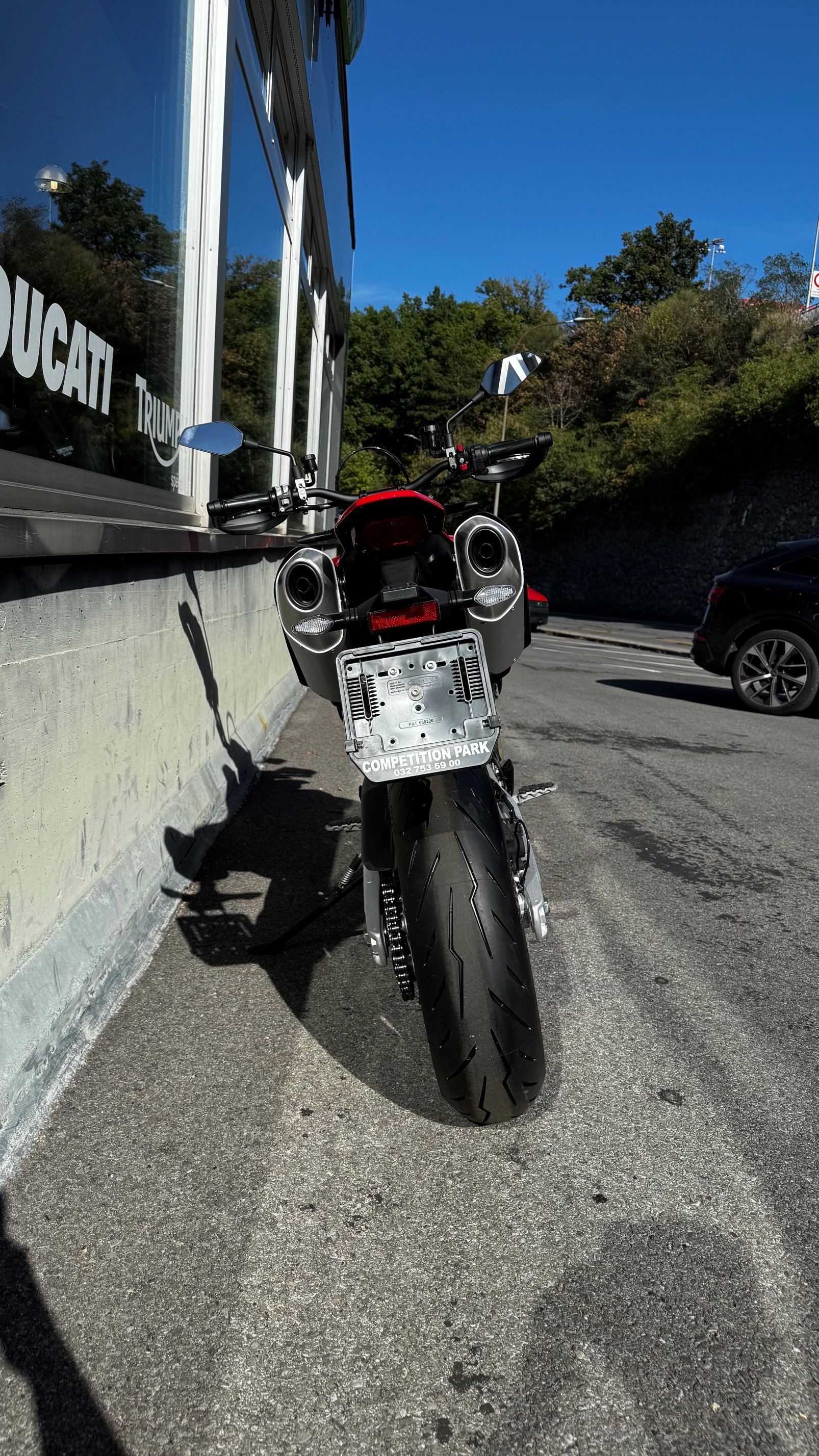 DUCATI Hypermotard 698 Mono-image-4