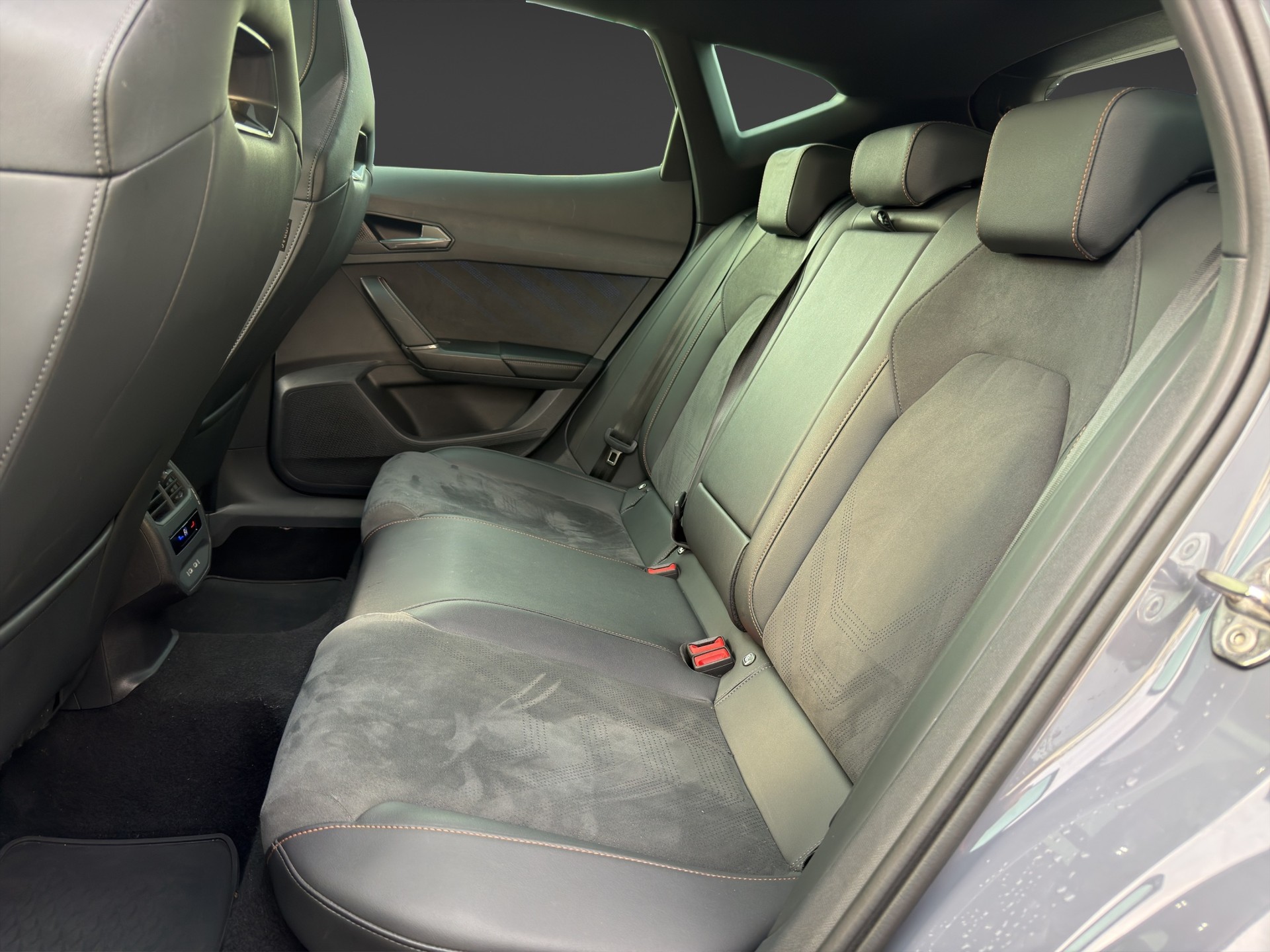 CUPRA Formentor 2.0TSI VZ 4Drive DSG-image-14