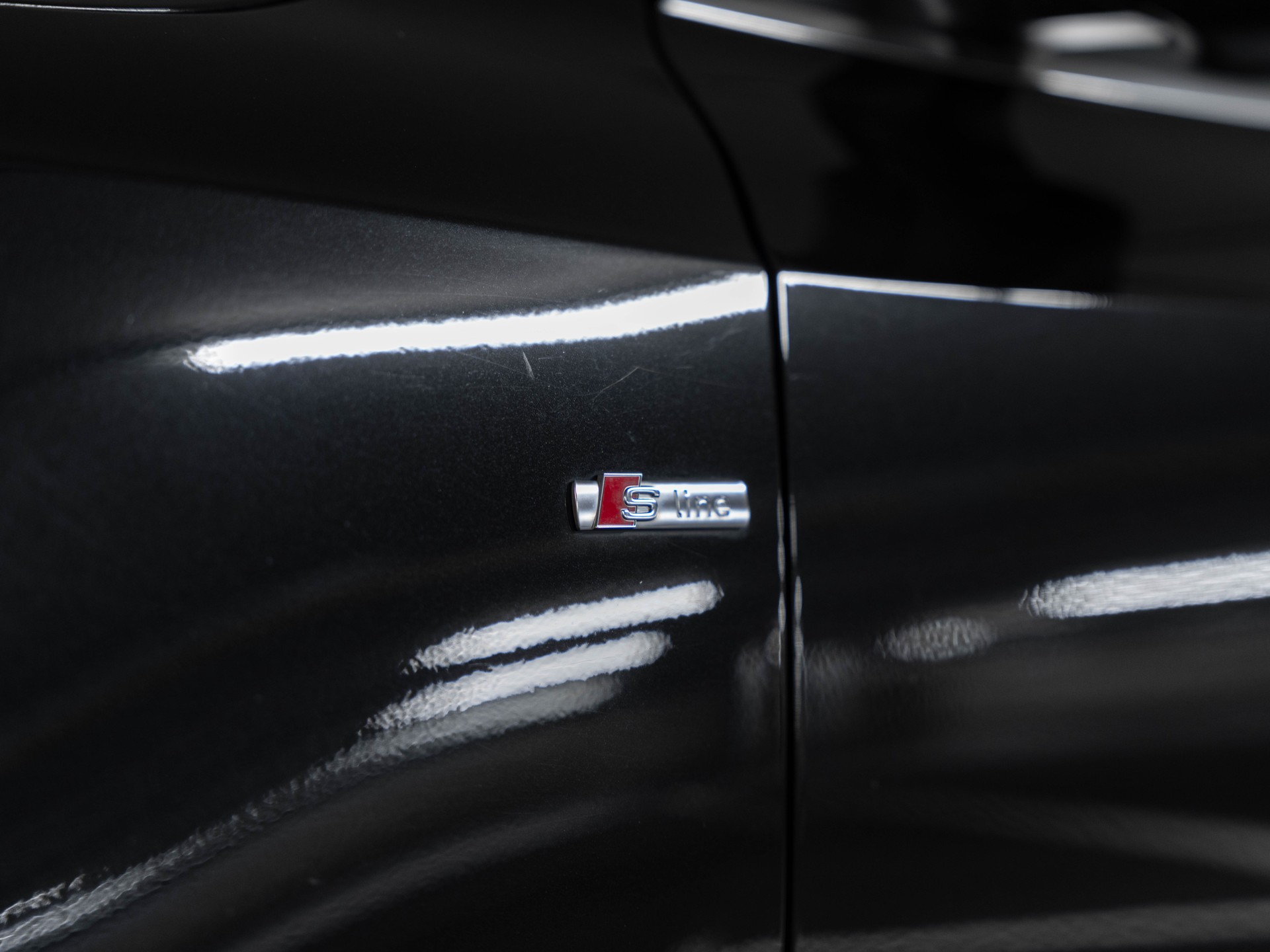 AUDI A5 Sportback 2.0 TFSI quattro S-tronic-showroom-element-2