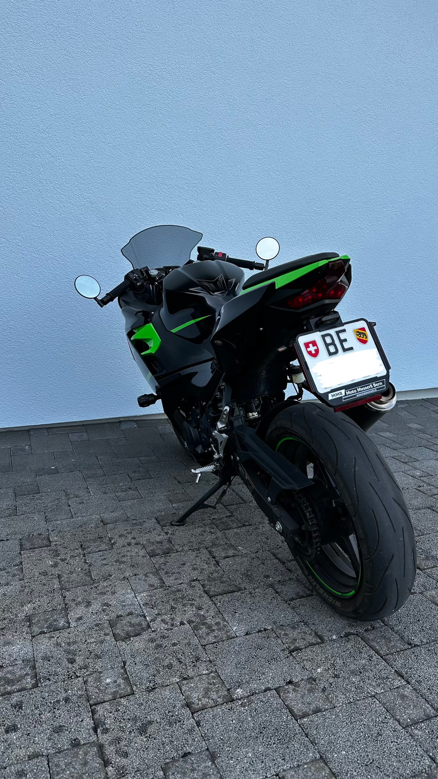 KAWASAKI Ninja 400 ABS-image-4