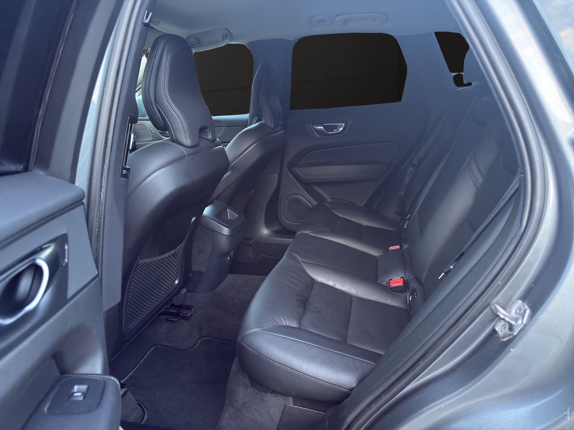 VOLVO XC60 T5 AWD Momentum Geartronic-image-14