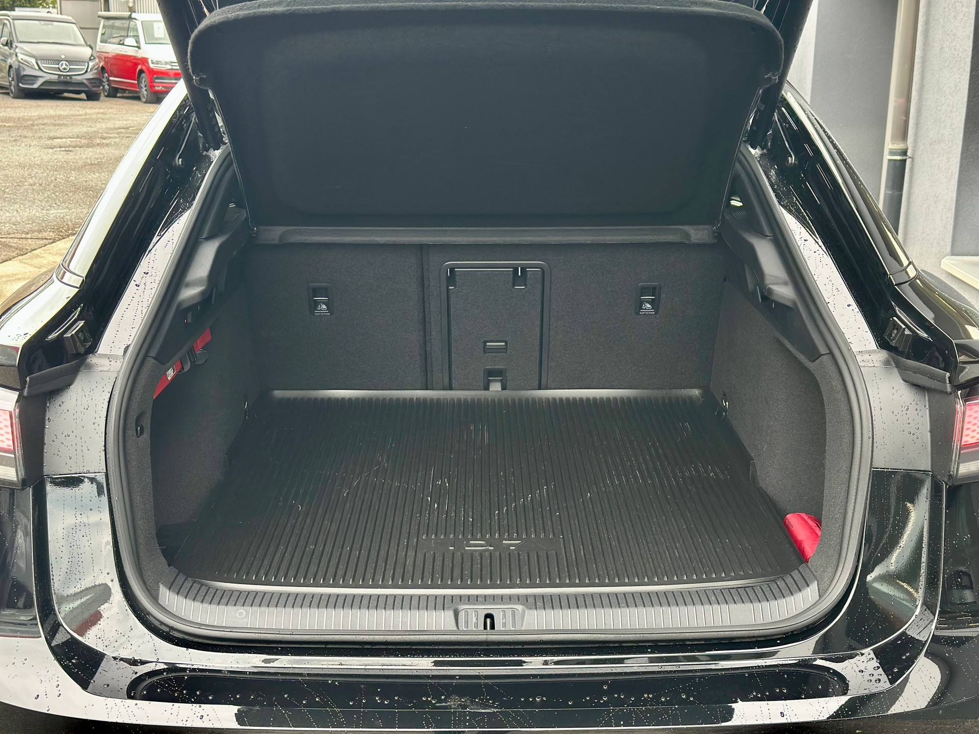 VW ID.7 Pro 77 kWh Pro-image-8
