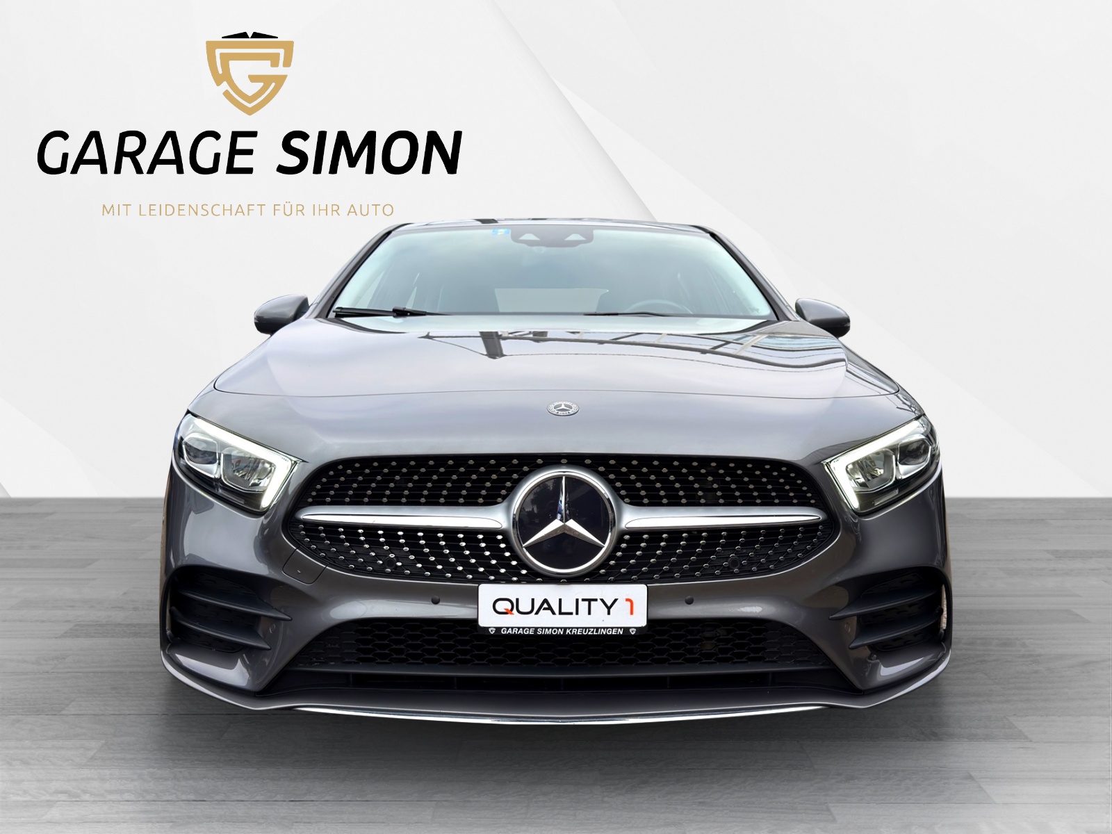 MERCEDES-BENZ A 180 AMG Line 7G-DCT *** DISTANZREGLER***-showroom-element-1