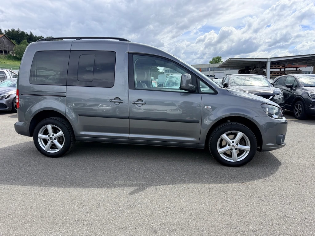 VW Caddy 1.6 TDI Blue Motion Technology Highline-image-4
