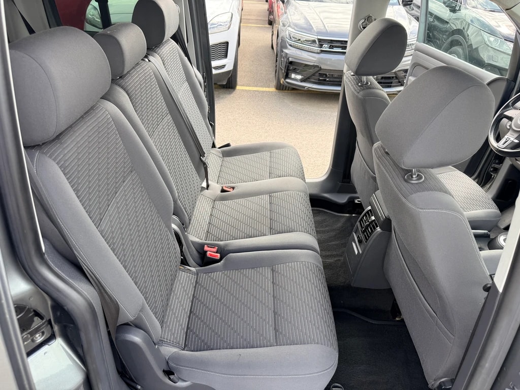 VW Caddy 1.6 TDI Blue Motion Technology Highline-image-11