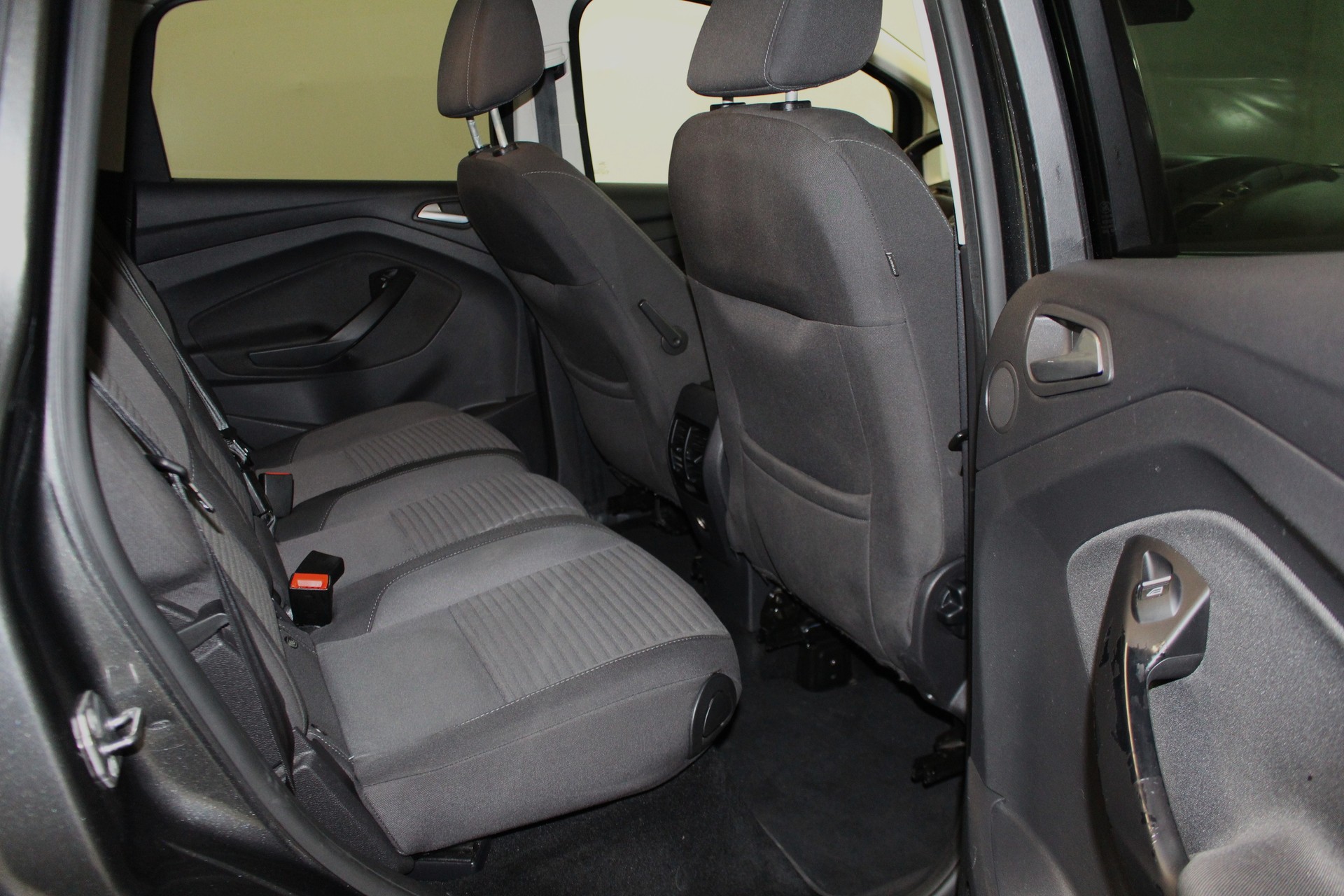 FORD C-Max 1.5i EcoB 150 Titanium S/S-image-9