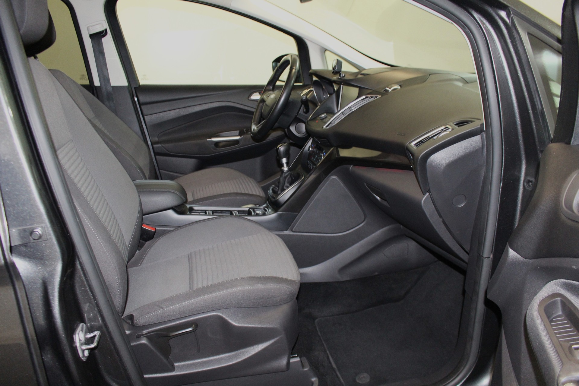 FORD C-Max 1.5i EcoB 150 Titanium S/S-image-10