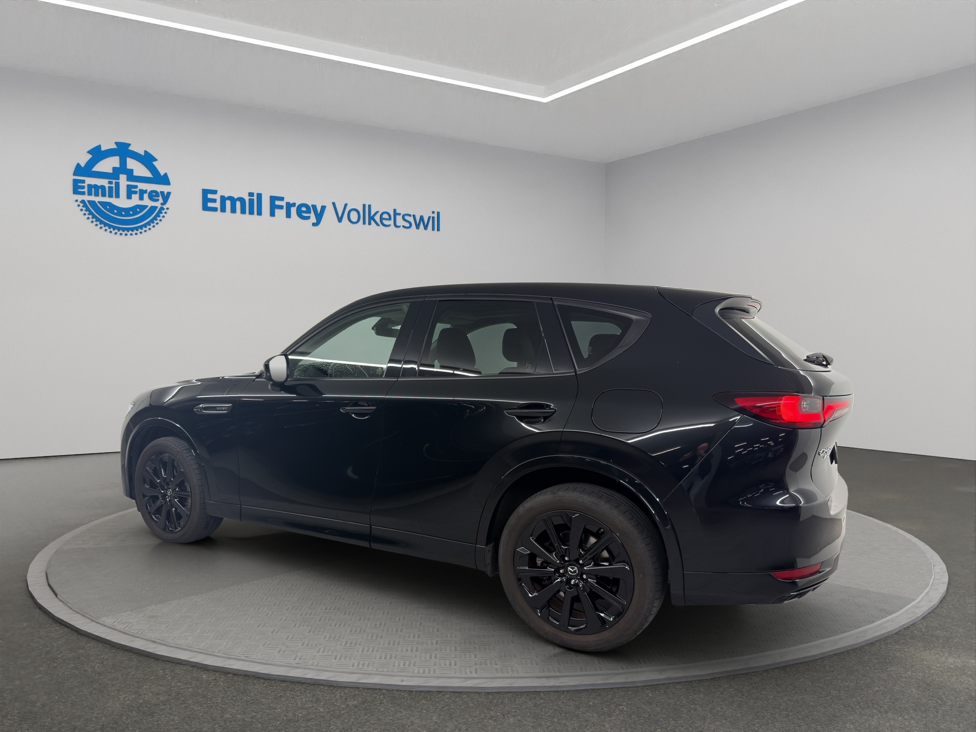MAZDA CX-60 2.5 PHEV Homura-showroom-element-2