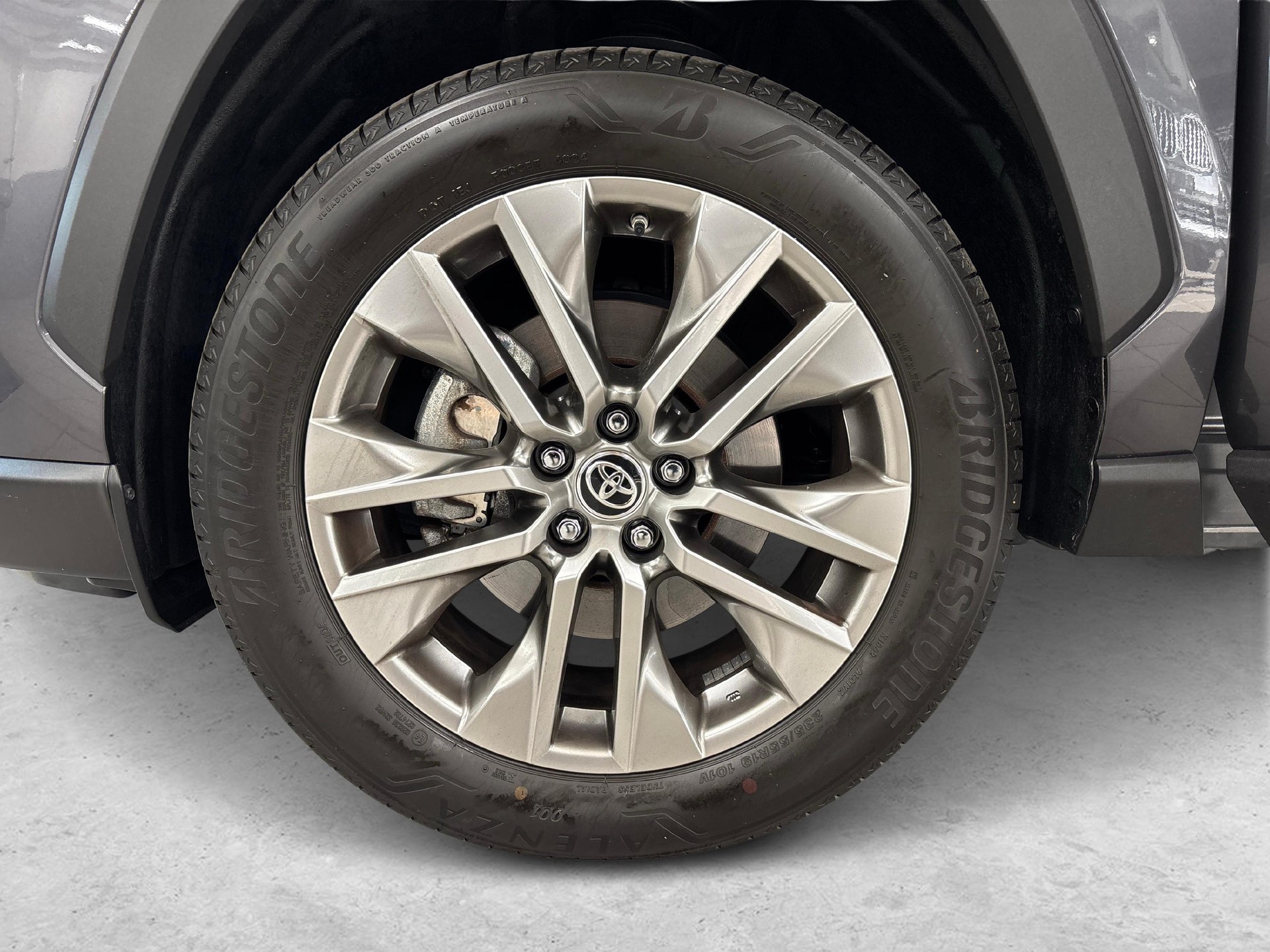 TOYOTA RAV4 2.5 HEV Premium-image-17
