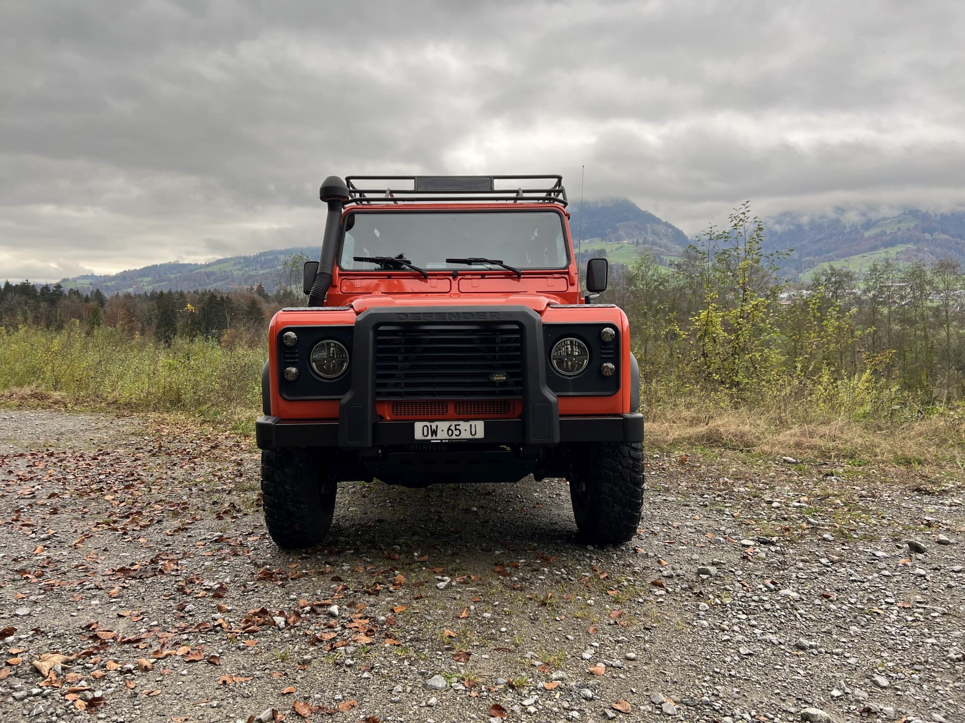 LAND ROVER Defender 110 SW 2.5 Td5 G4 Avus Performance-image-1
