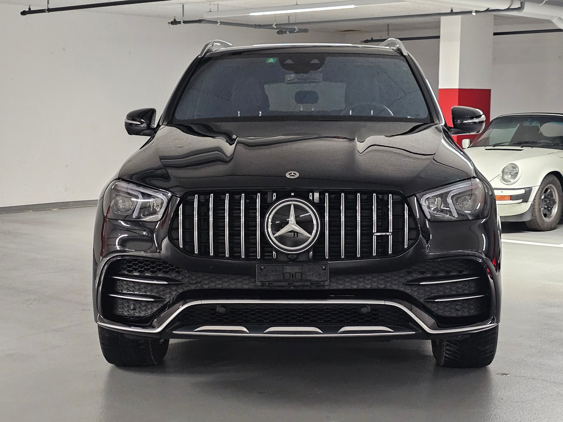 MERCEDES-BENZ GLE 53 AMG 4Matic+ 9G-Speedshift-showroom-element-2