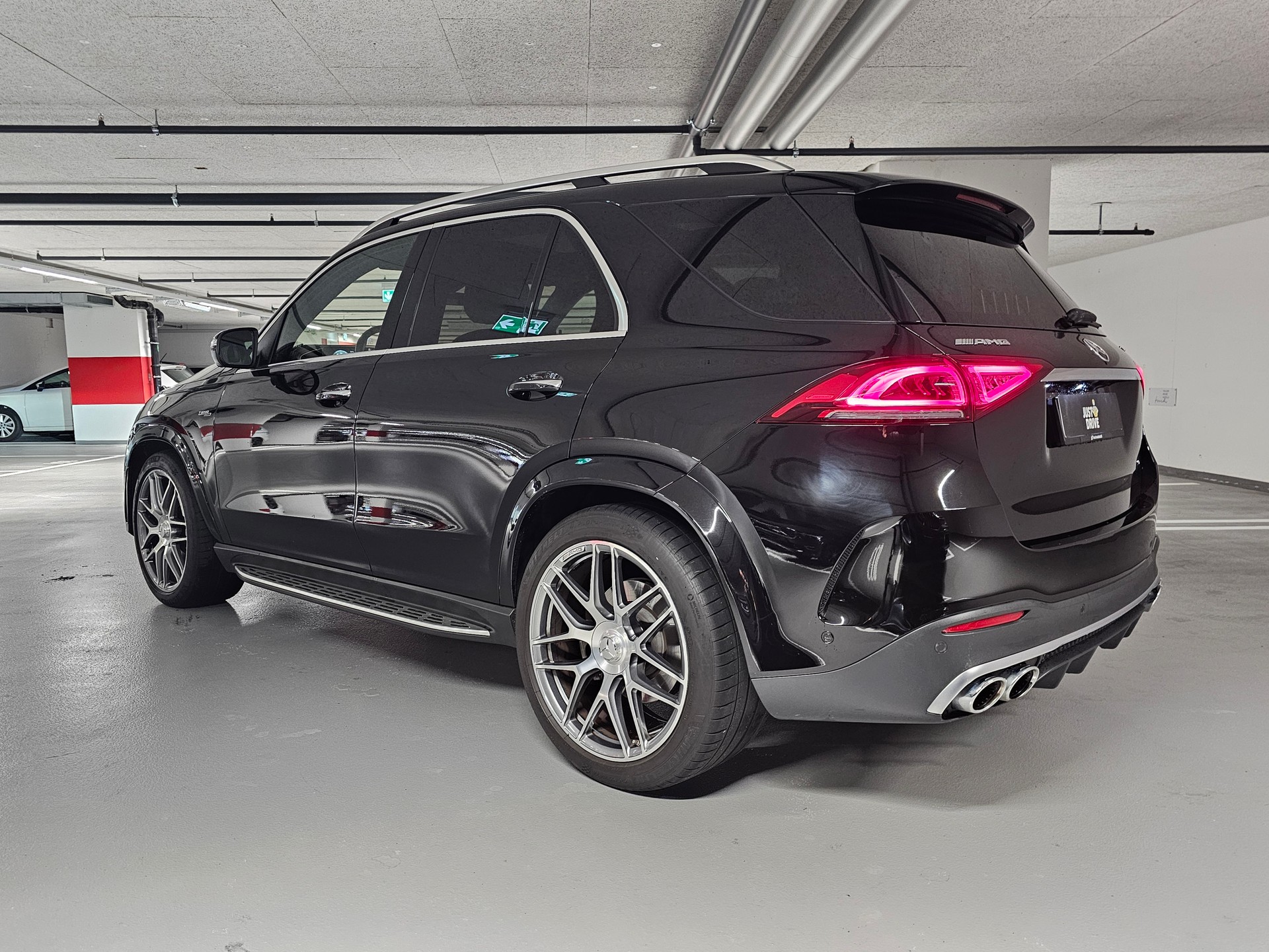 MERCEDES-BENZ GLE 53 AMG 4Matic+ 9G-Speedshift-image-6