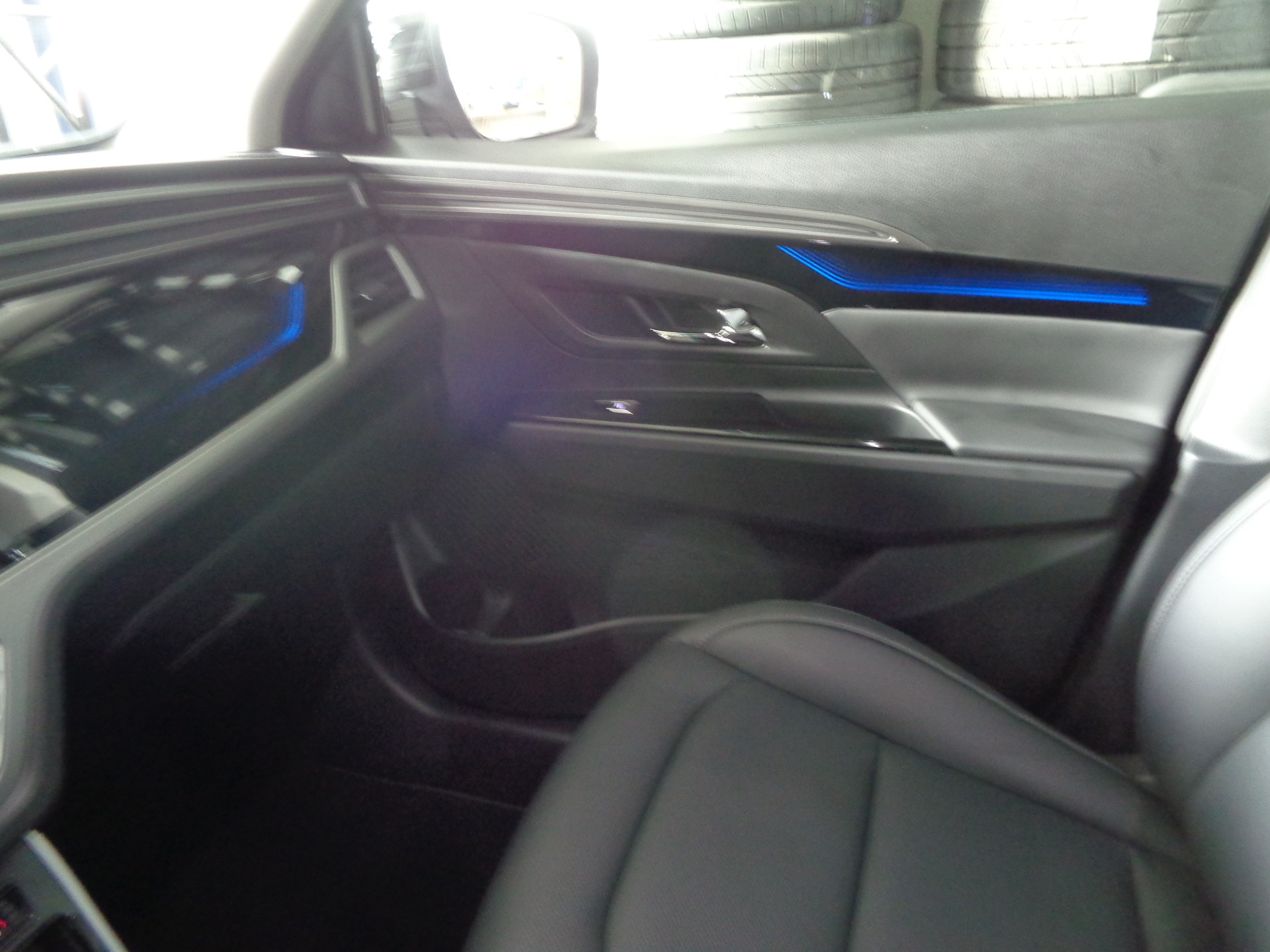 KGM-SsangYong Korando 1.5 T GDI Titanium 4WD Automat-image-13