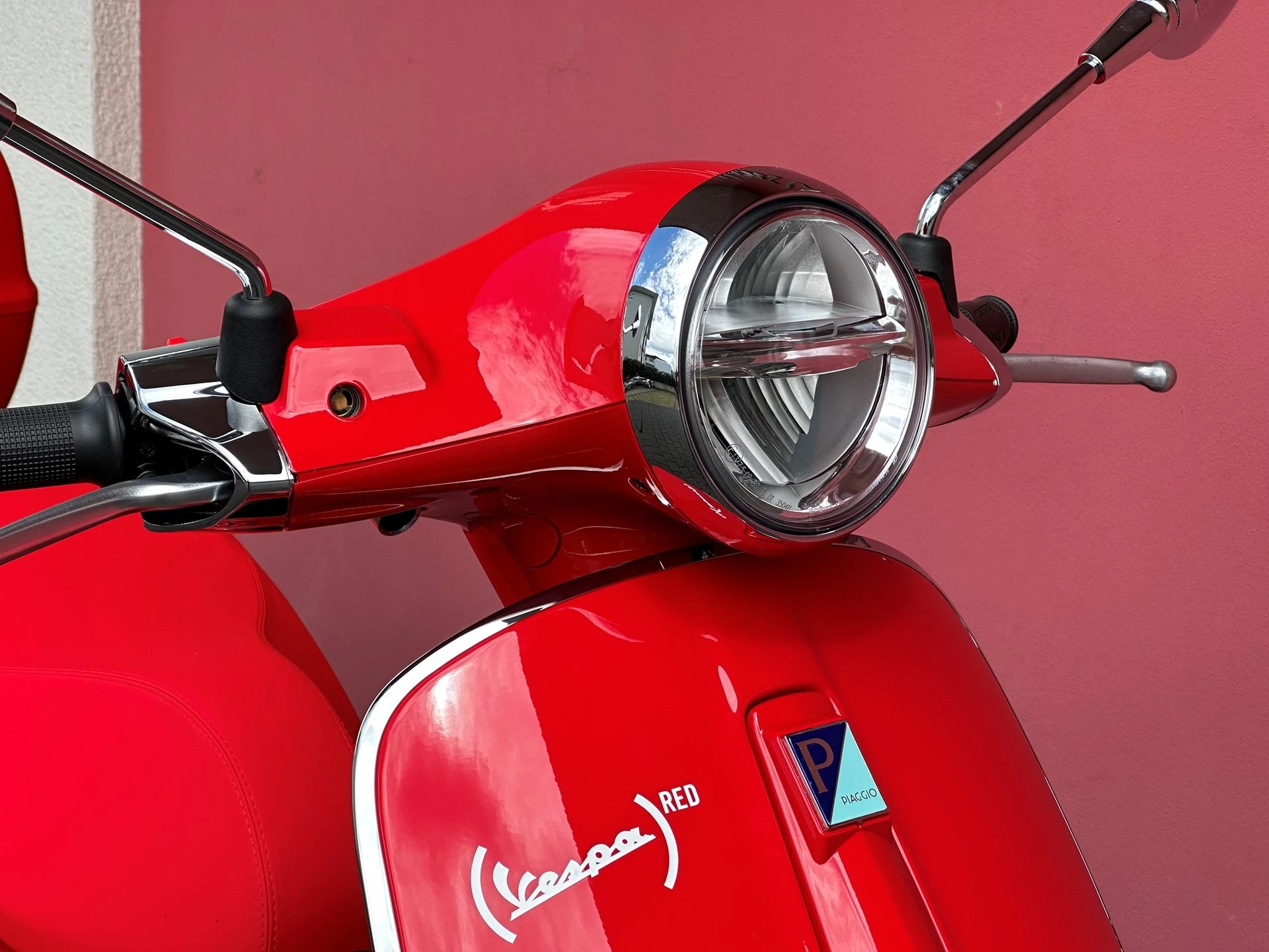 PIAGGIO Vespa 125 Primavera Red ABS-image-14
