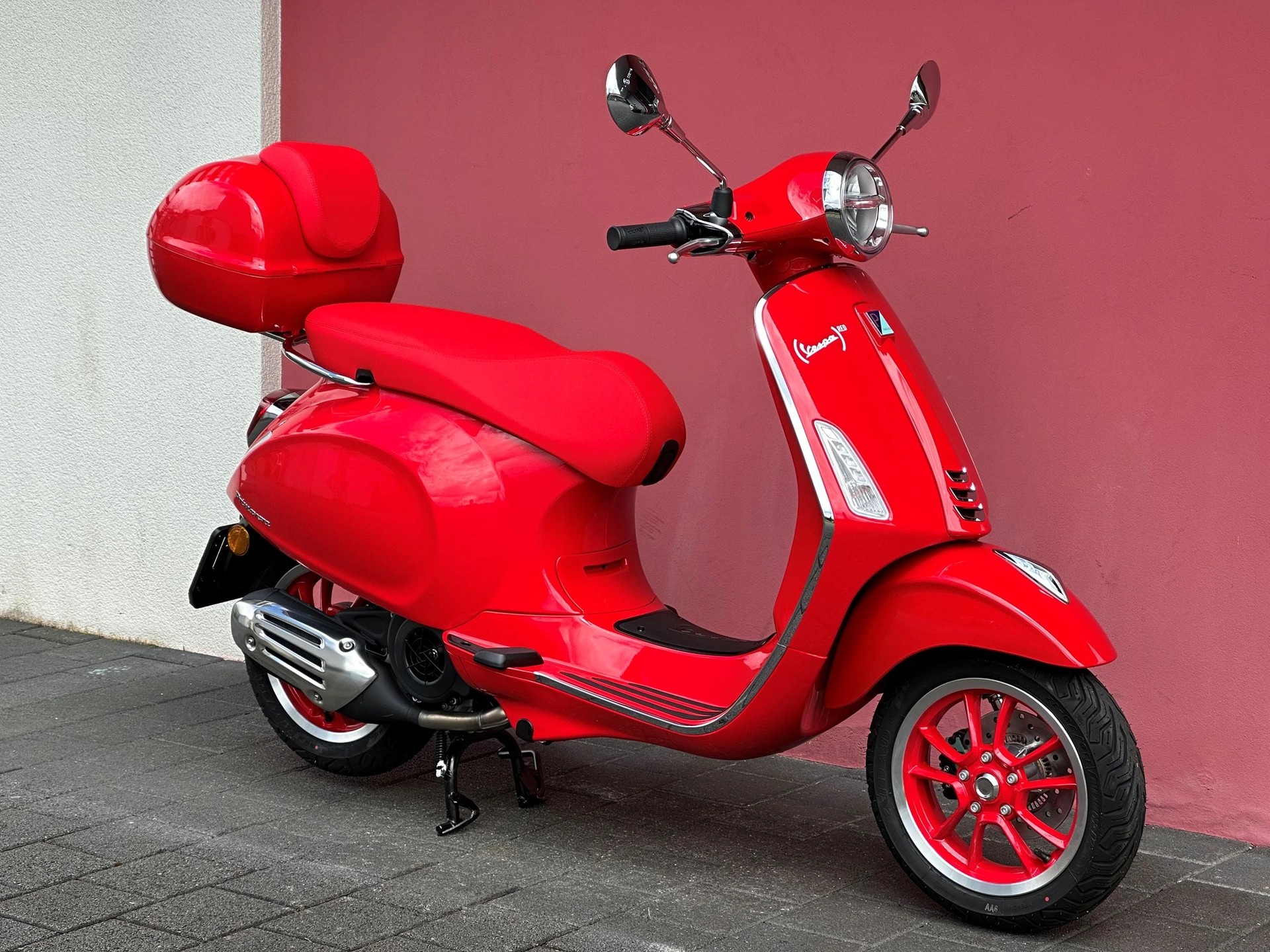 PIAGGIO Vespa 125 Primavera Red ABS-image-1