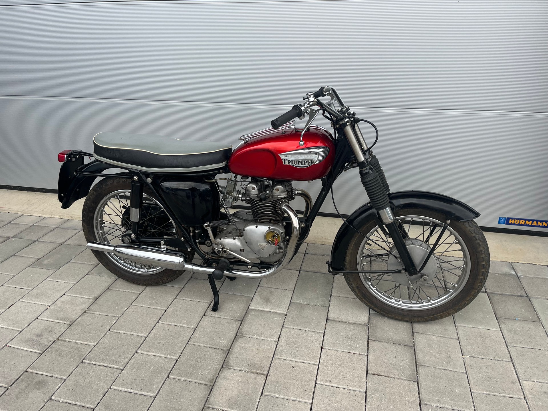 TRIUMPH Twenty One-image-2