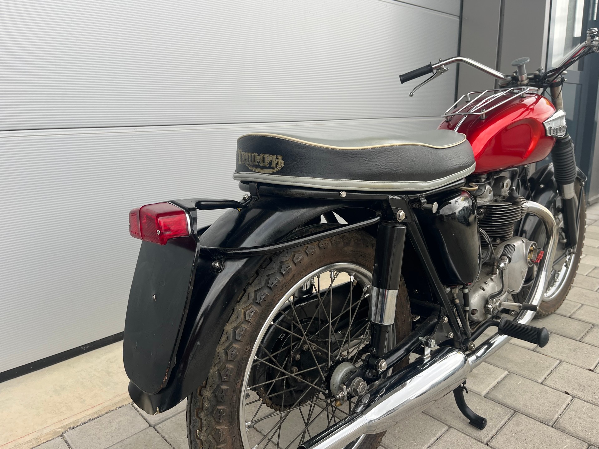 TRIUMPH Twenty One-image-7