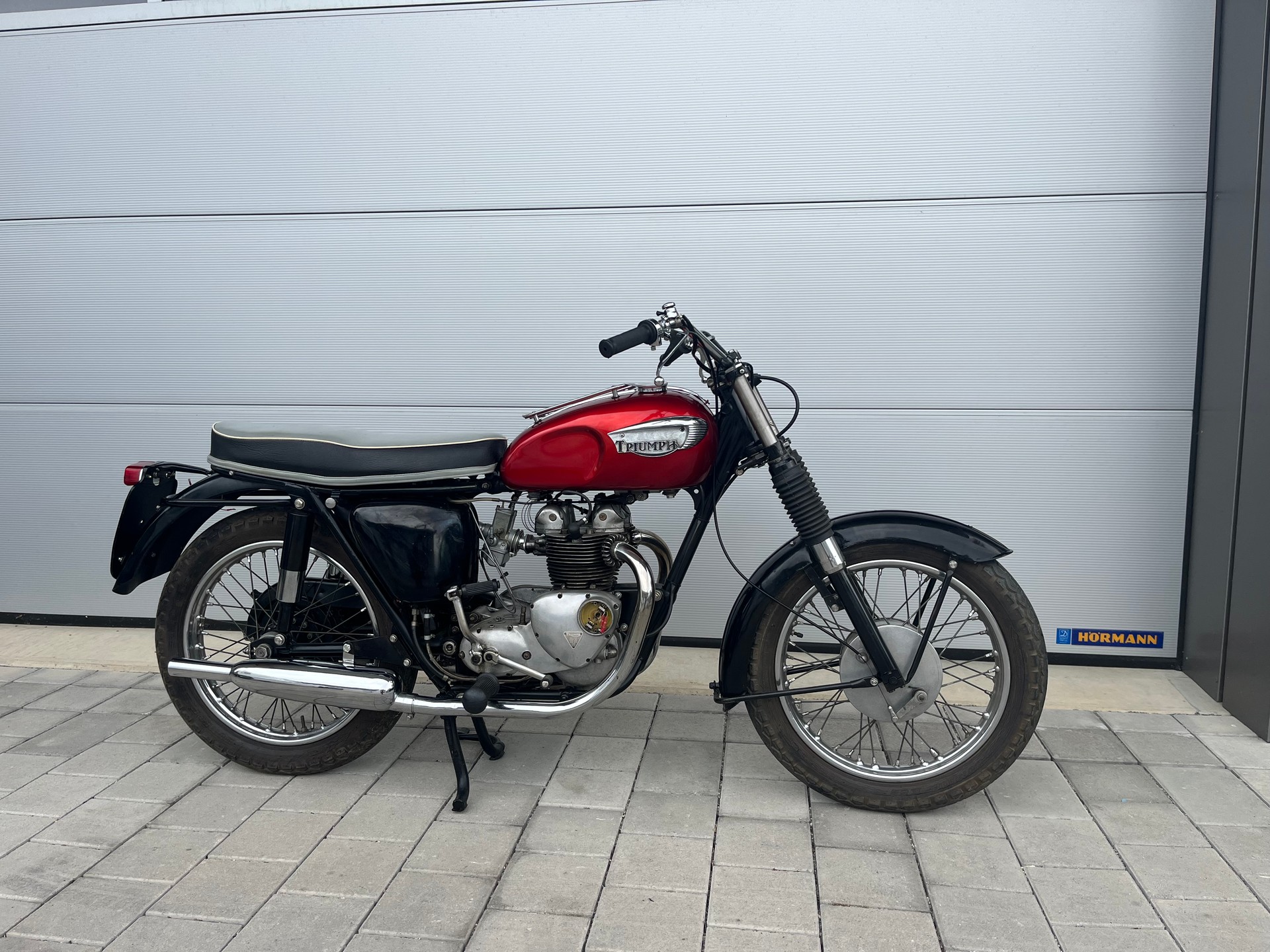 TRIUMPH Twenty One-image-0