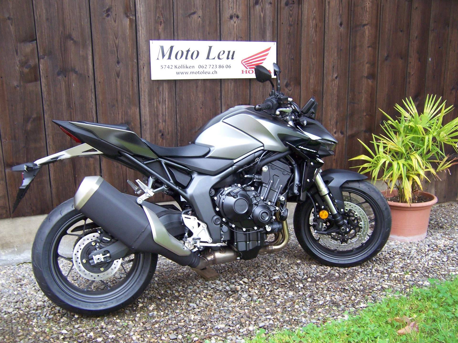 HONDA CB 1000 Hornet-image-8