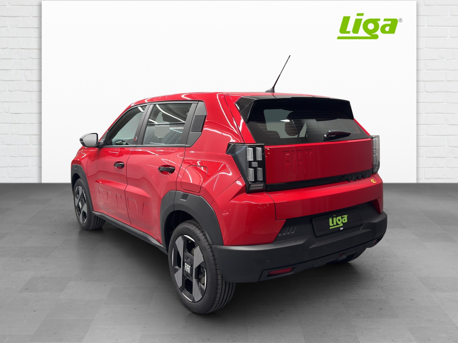 FIAT Grande Panda Red-showroom-element-3