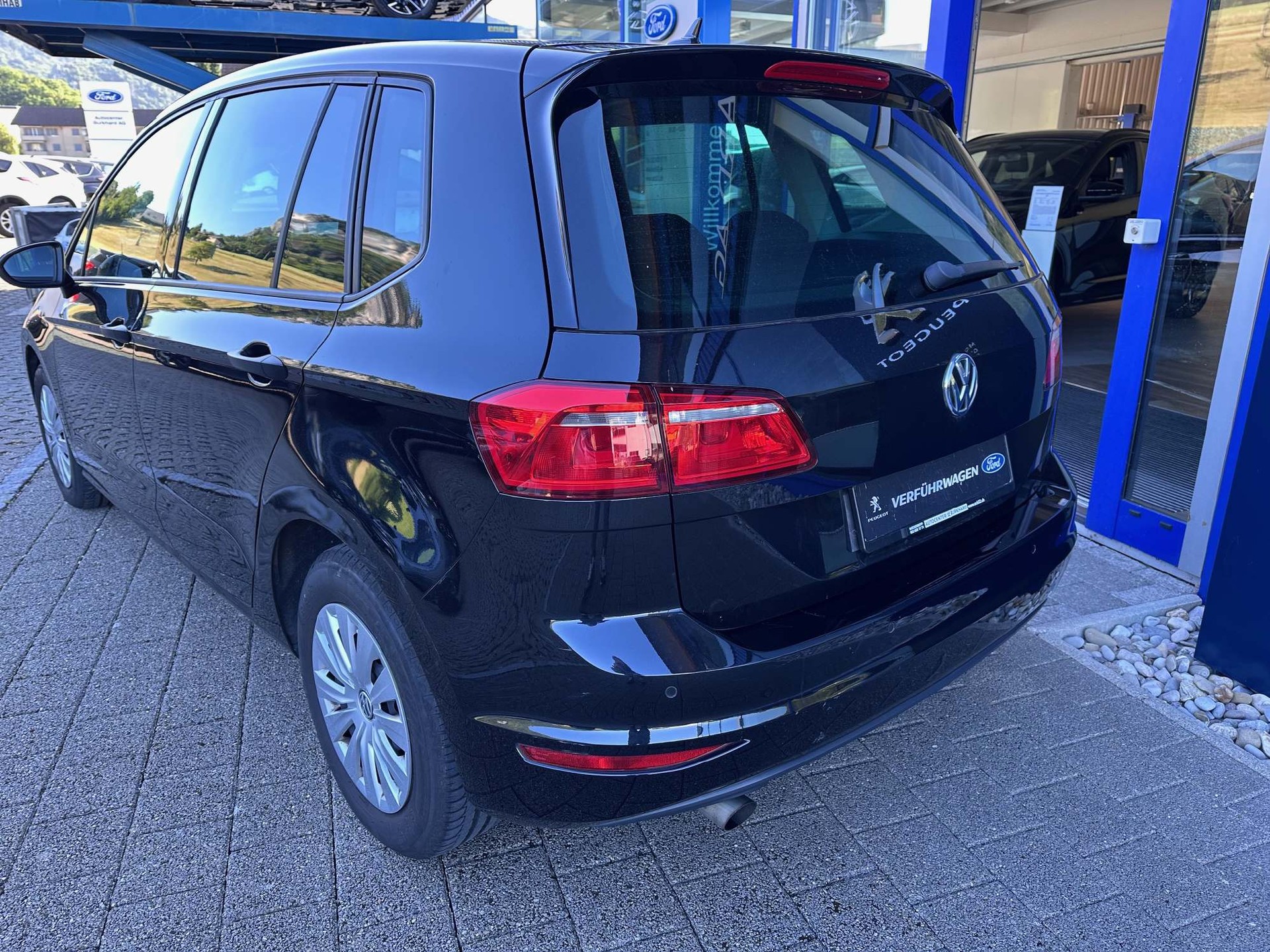 VW Golf Sportsvan 1.2 TSI 110 Trendline-showroom-element-3