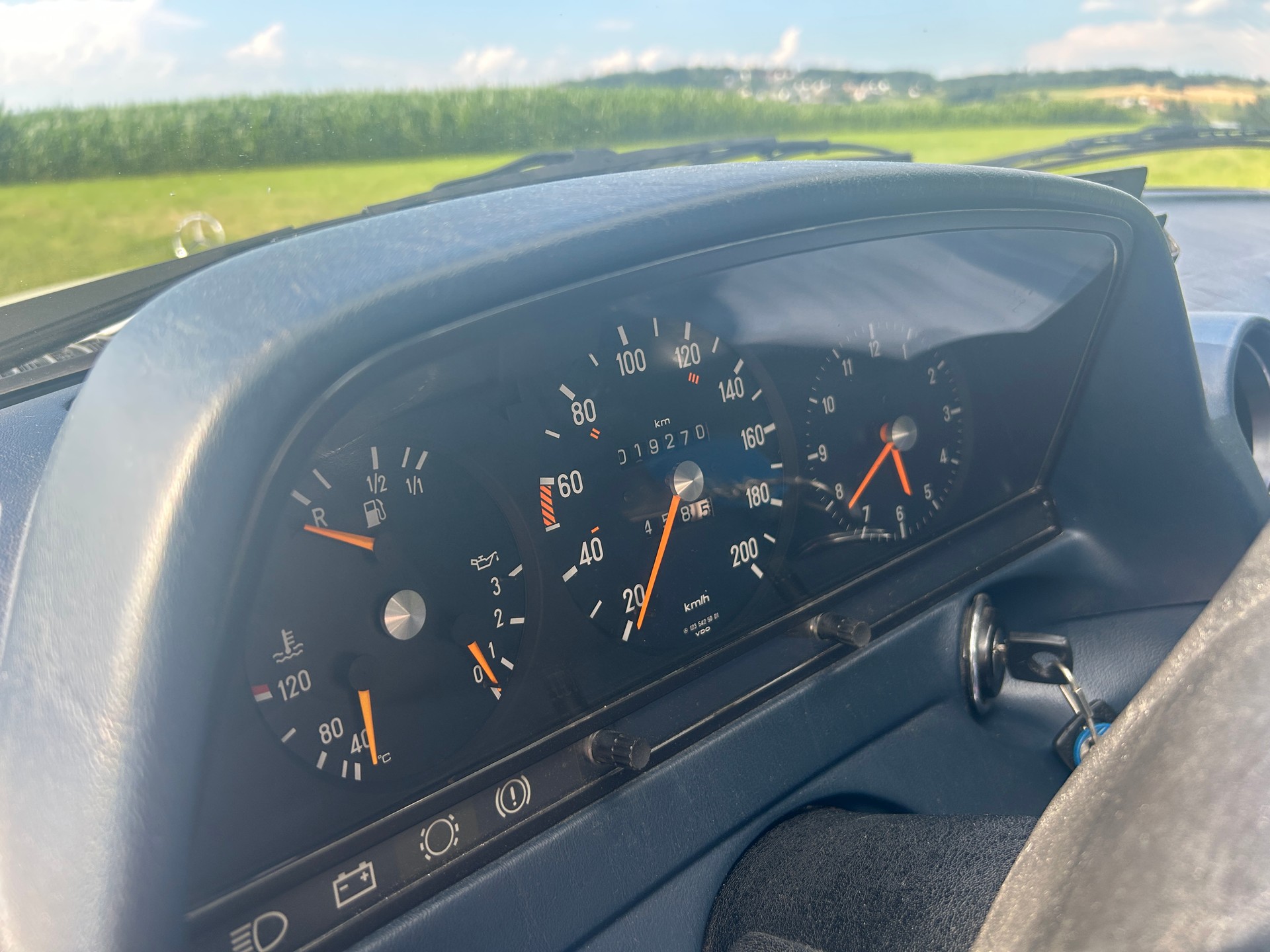 MERCEDES-BENZ WDB 123-image-5
