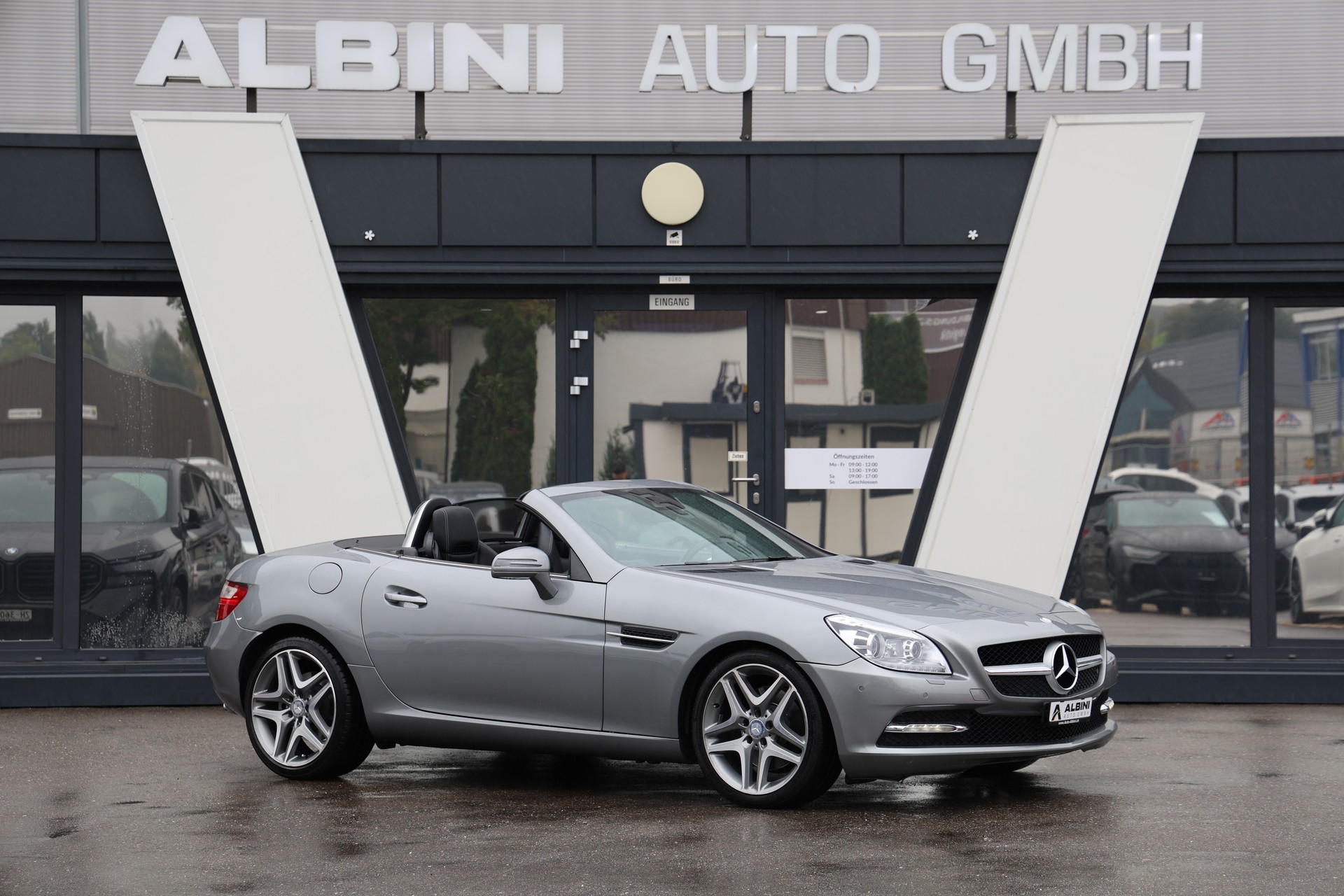 MERCEDES-BENZ SLK 250 CDI 7G-Tronic-showroom-element-1