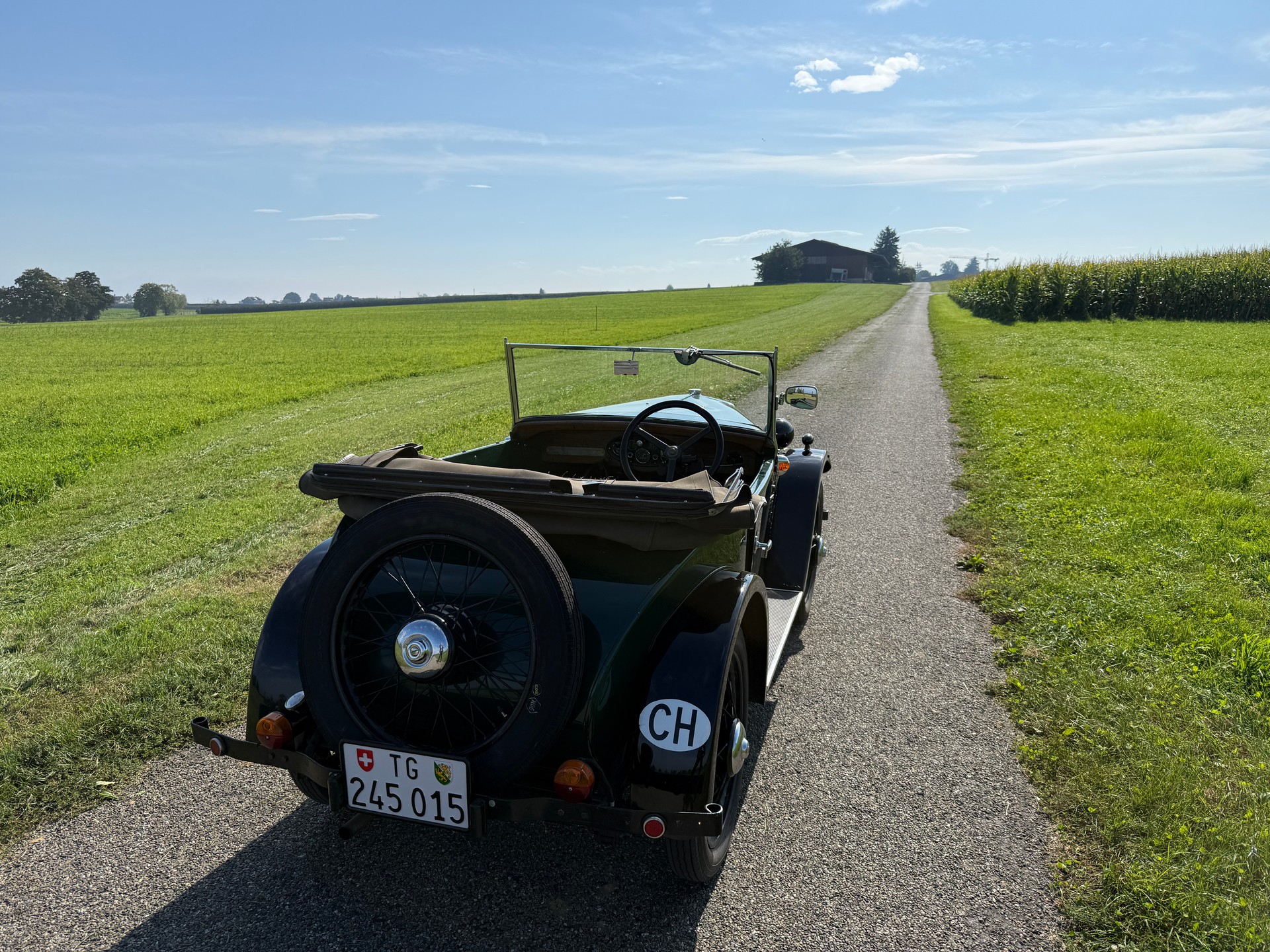 MORRIS Minor Tourer-image-5
