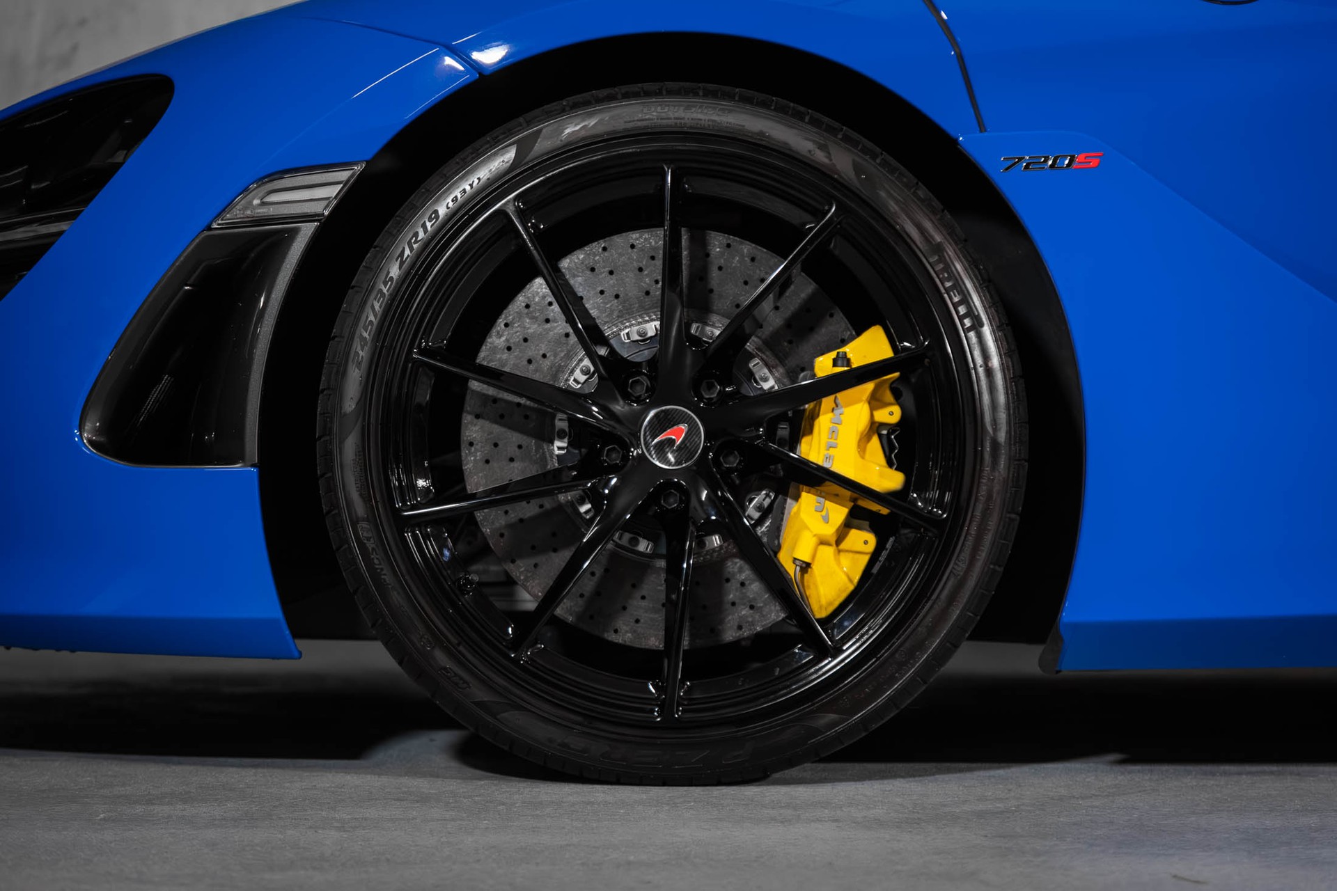 McLAREN 720S Coupé Performance 4.0 V8 SSG-image-13