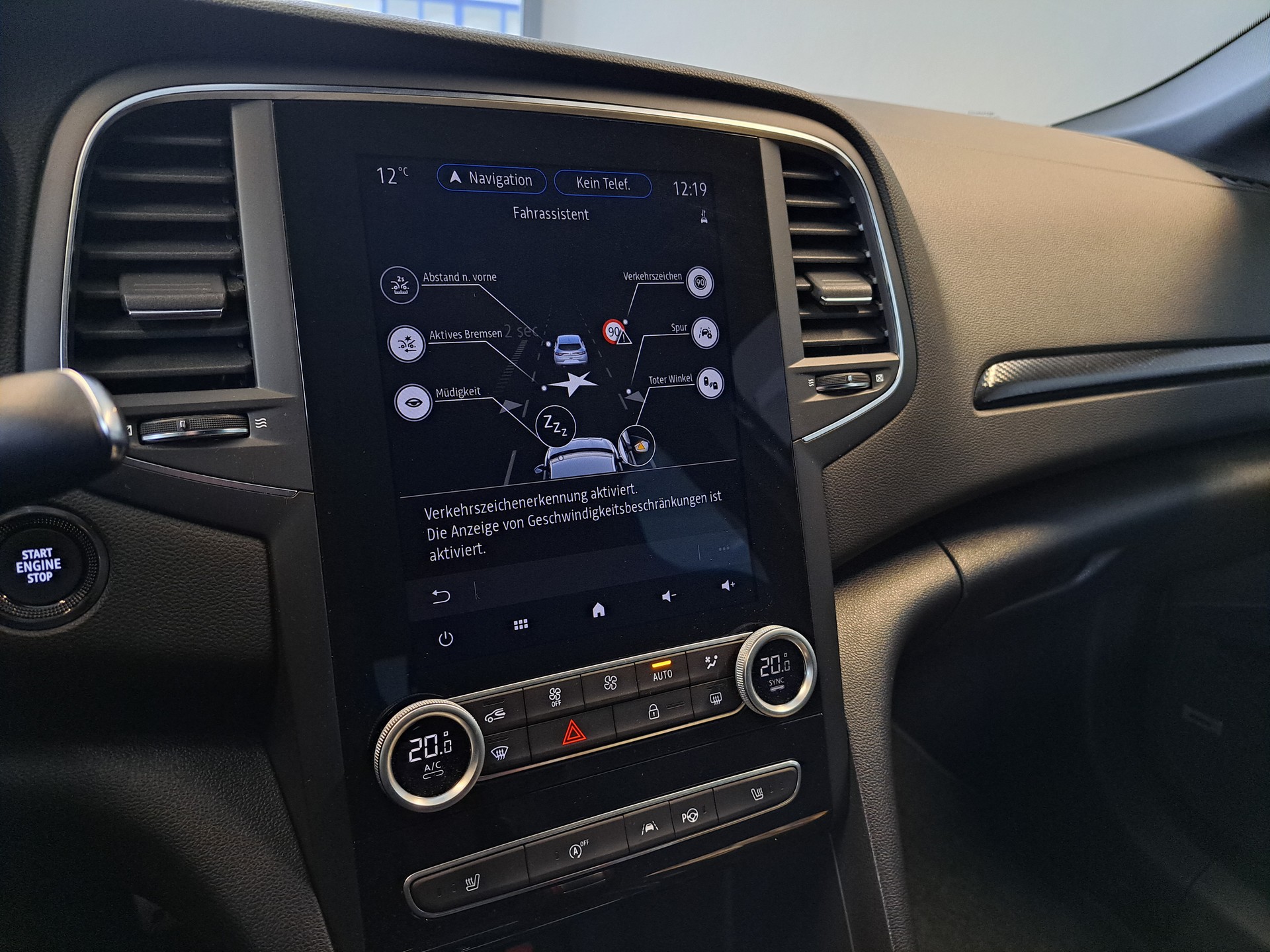 RENAULT Mégane Berline 1.3 16V R.S.Line EDC-image-17