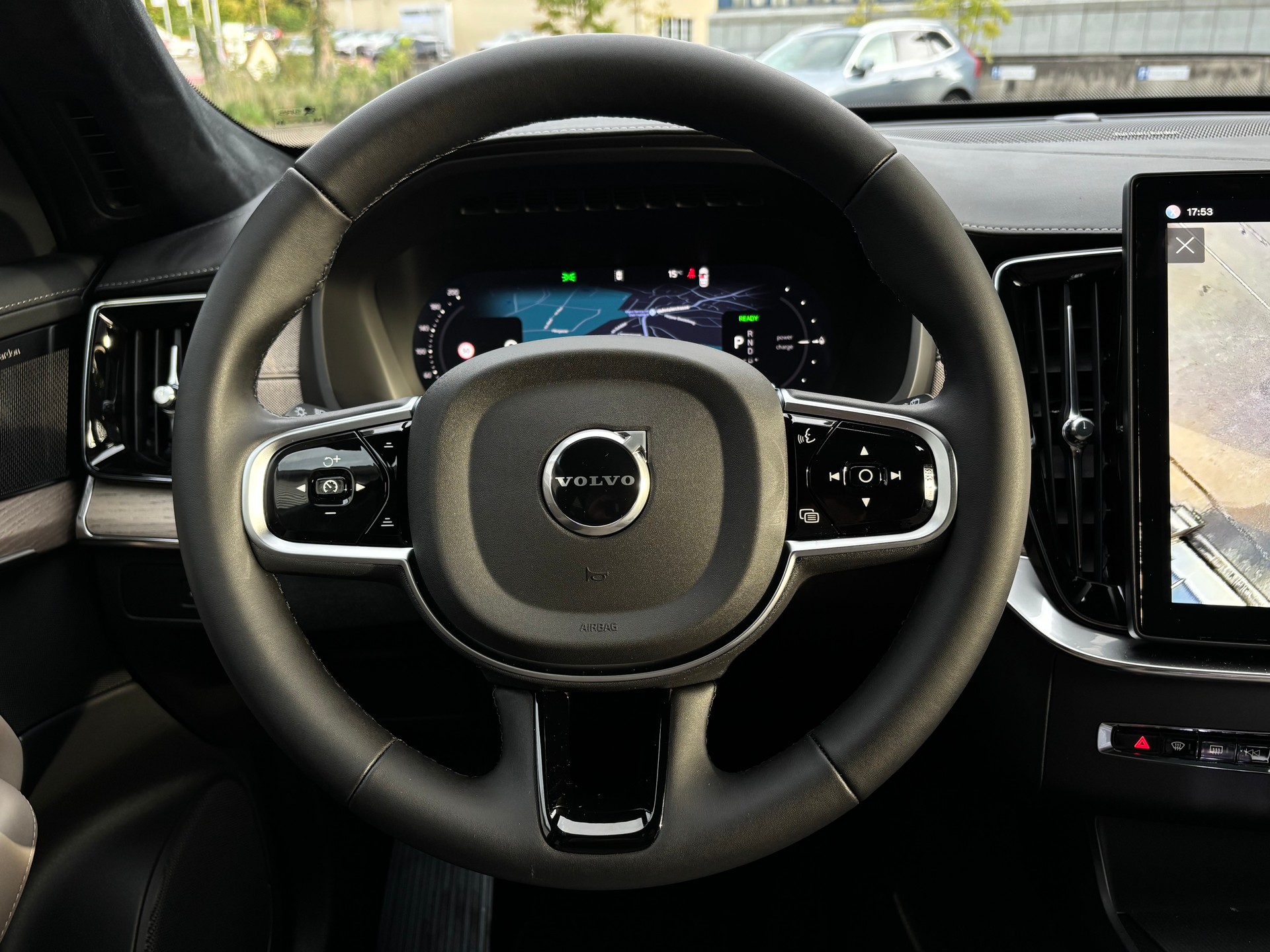VOLVO XC90 2.0 T8 TE Ultra Dark eAWD-image-16