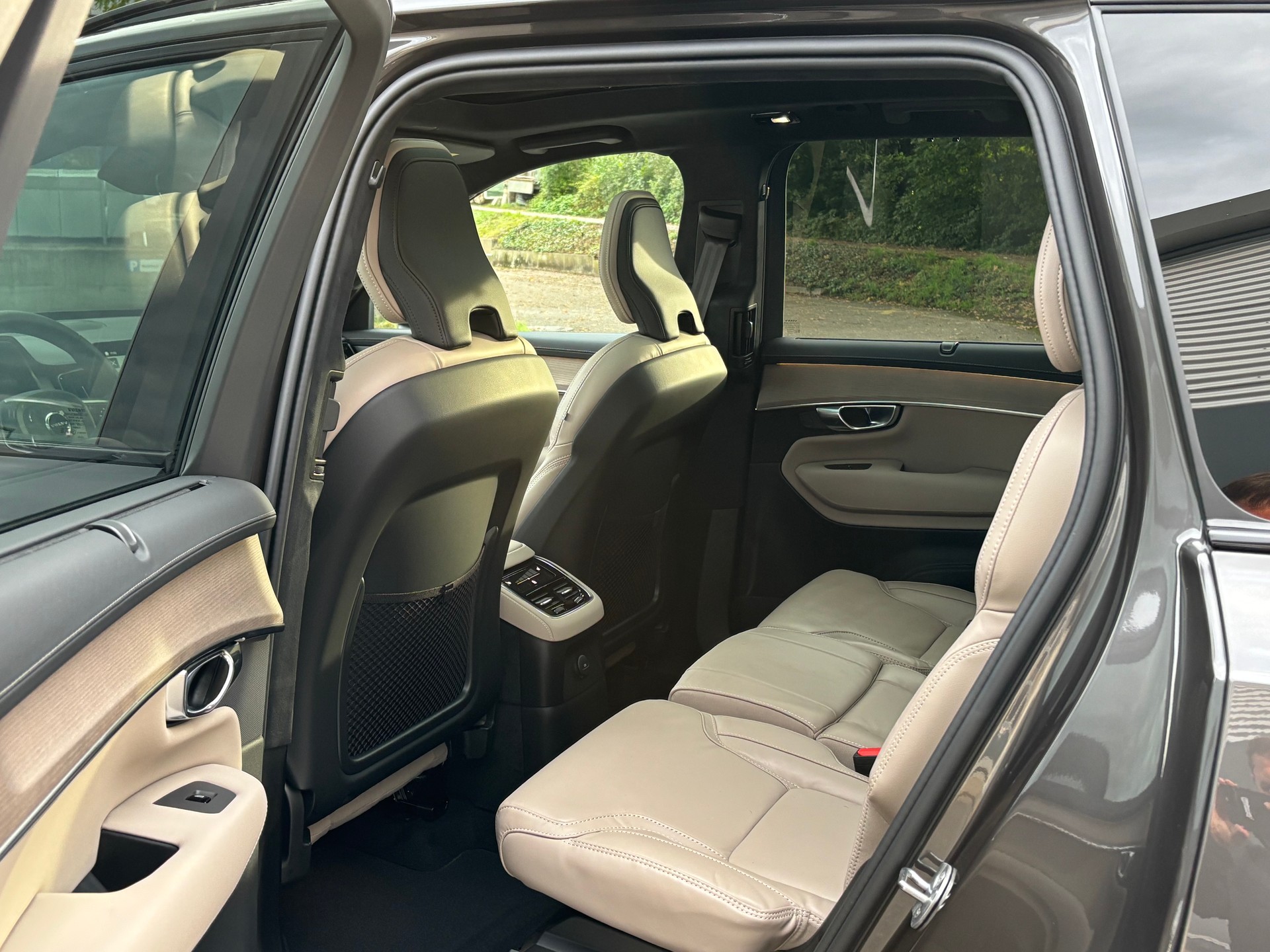 VOLVO XC90 2.0 T8 TE Ultra Dark eAWD-image-11
